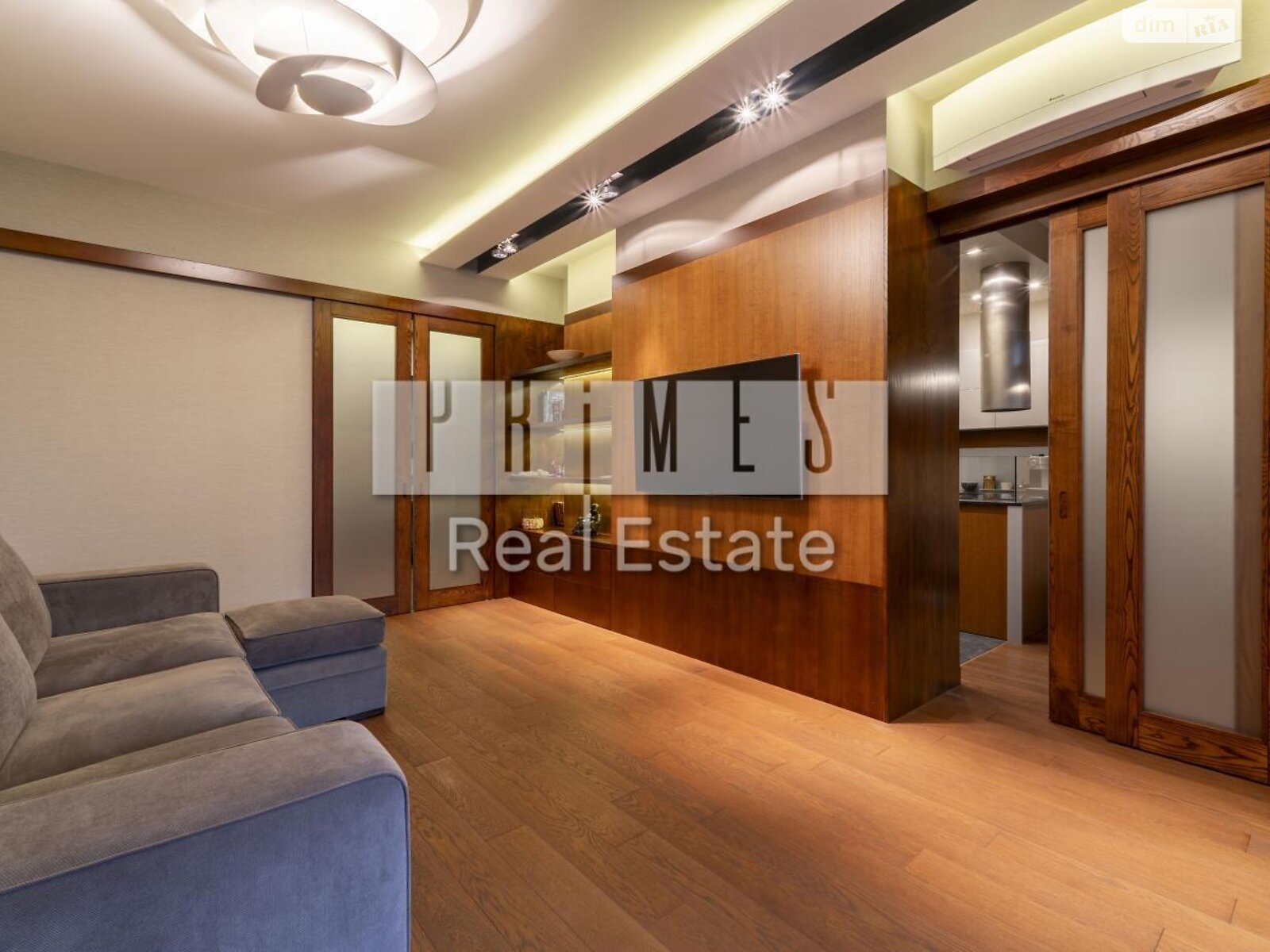 трехкомнатная квартира в Киеве, район Черная Гора, на ул. Андрея Верхогляда 16 в аренду на долгий срок помесячно фото 1 трехкомнатная квартира в Киеве, район Черная Гора, на ул. Андрея Верхогляда 16 в аренду на долгий срок помесячно фото 1