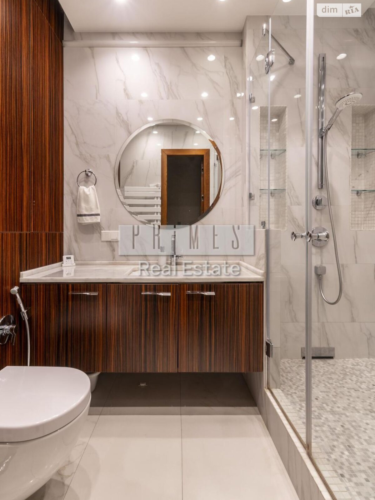 трехкомнатная квартира в Киеве, район Черная Гора, на ул. Андрея Верхогляда 16 в аренду на долгий срок помесячно фото 1 трехкомнатная квартира в Киеве, район Черная Гора, на ул. Андрея Верхогляда 16 в аренду на долгий срок помесячно фото 1