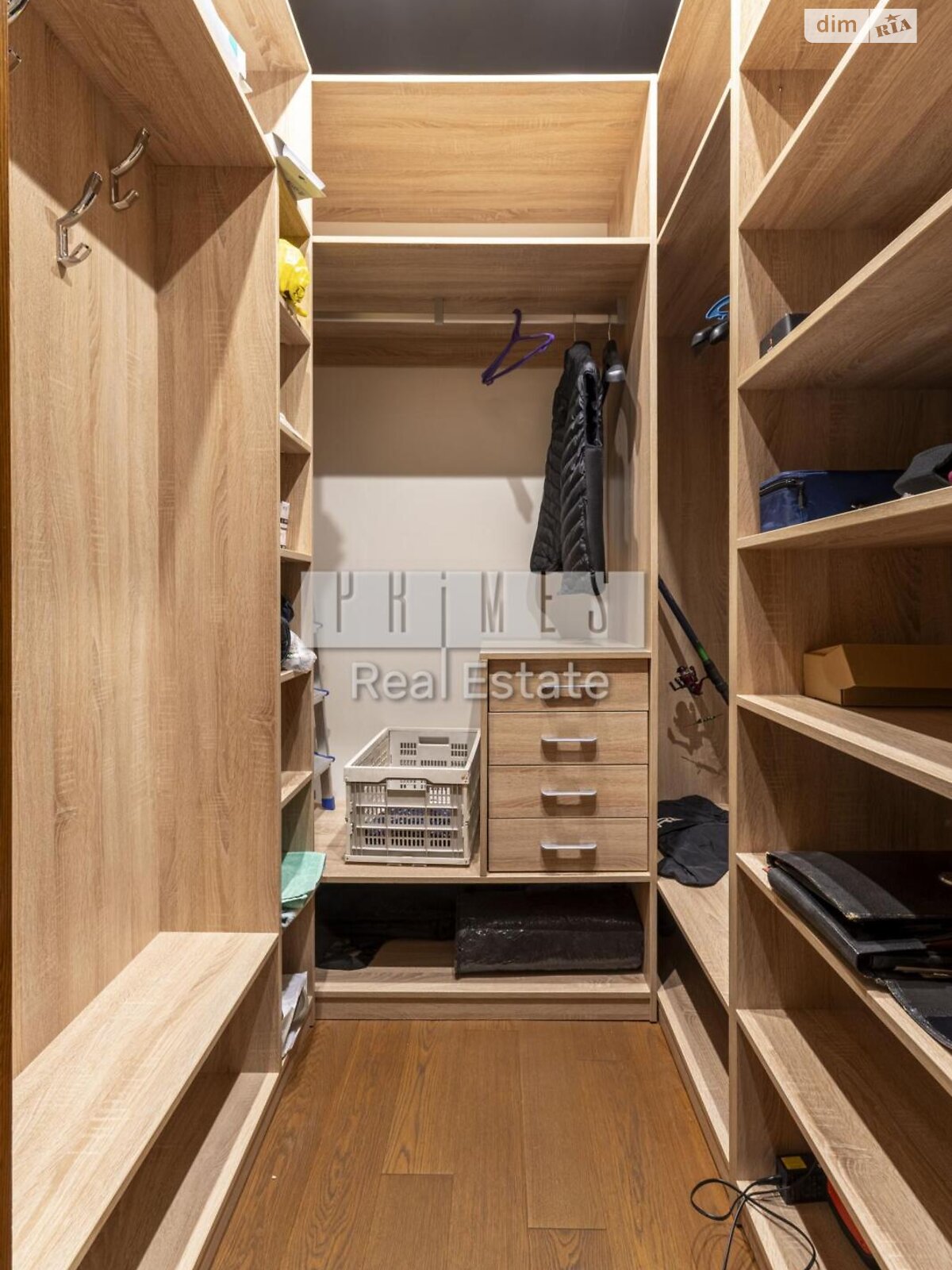 трехкомнатная квартира в Киеве, район Черная Гора, на ул. Андрея Верхогляда 16 в аренду на долгий срок помесячно фото 1 трехкомнатная квартира в Киеве, район Черная Гора, на ул. Андрея Верхогляда 16 в аренду на долгий срок помесячно фото 1