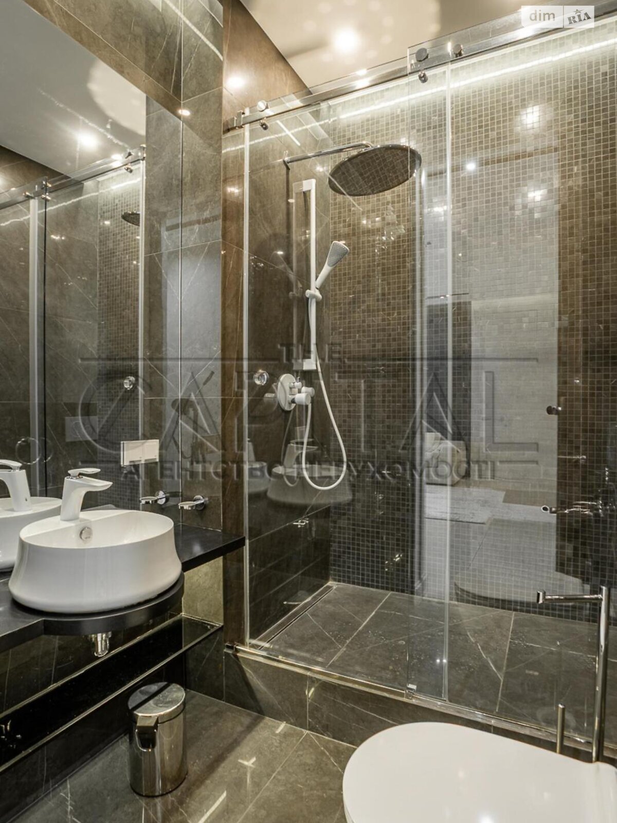 трехкомнатная квартира в Киеве, район Черная Гора, на ул. Андрея Верхогляда 15 в аренду на долгий срок помесячно фото 1