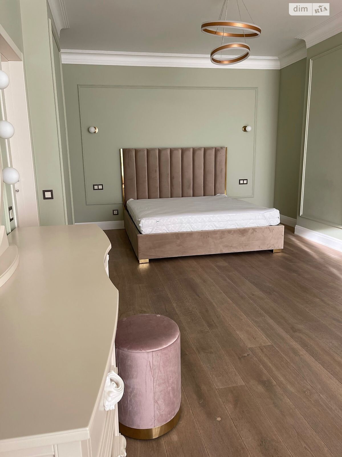 четырехкомнатная квартира в Киеве, район Черная Гора, на ул. Андрея Верхогляда 14 в аренду на долгий срок помесячно фото 1