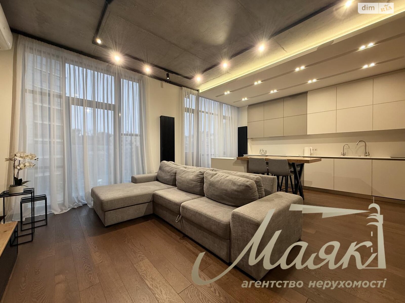 двухкомнатная квартира в Киеве, район Черная Гора, на ул. Андрея Верхогляда 11В, кв. 12 в аренду на долгий срок помесячно фото 1 двухкомнатная квартира в Киеве, район Черная Гора, на ул. Андрея Верхогляда 11В, кв. 12 в аренду на долгий срок помесячно фото 1