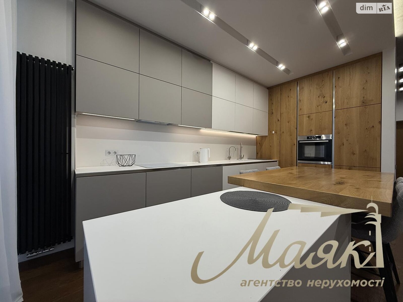 двухкомнатная квартира в Киеве, район Черная Гора, на ул. Андрея Верхогляда 11В, кв. 12 в аренду на долгий срок помесячно фото 1 двухкомнатная квартира в Киеве, район Черная Гора, на ул. Андрея Верхогляда 11В, кв. 12 в аренду на долгий срок помесячно фото 1