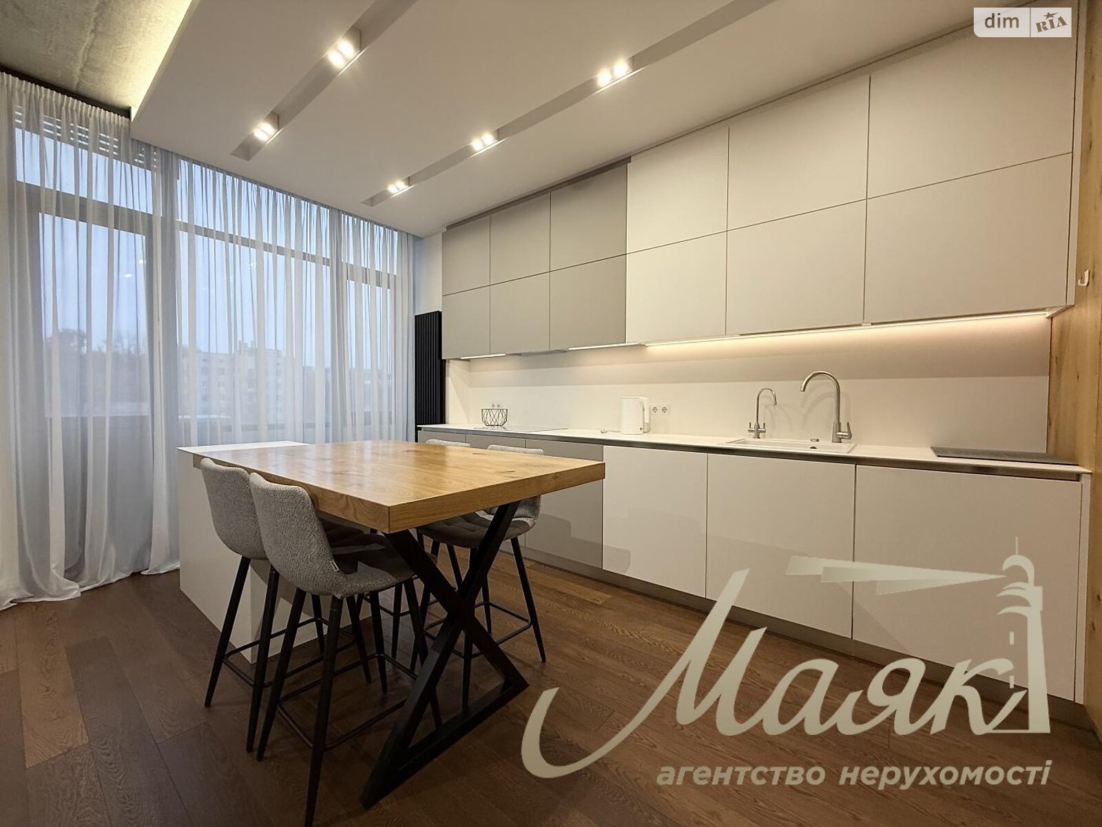 двухкомнатная квартира в Киеве, район Черная Гора, на ул. Андрея Верхогляда 11В, кв. 12 в аренду на долгий срок помесячно фото 1 двухкомнатная квартира в Киеве, район Черная Гора, на ул. Андрея Верхогляда 11В, кв. 12 в аренду на долгий срок помесячно фото 1