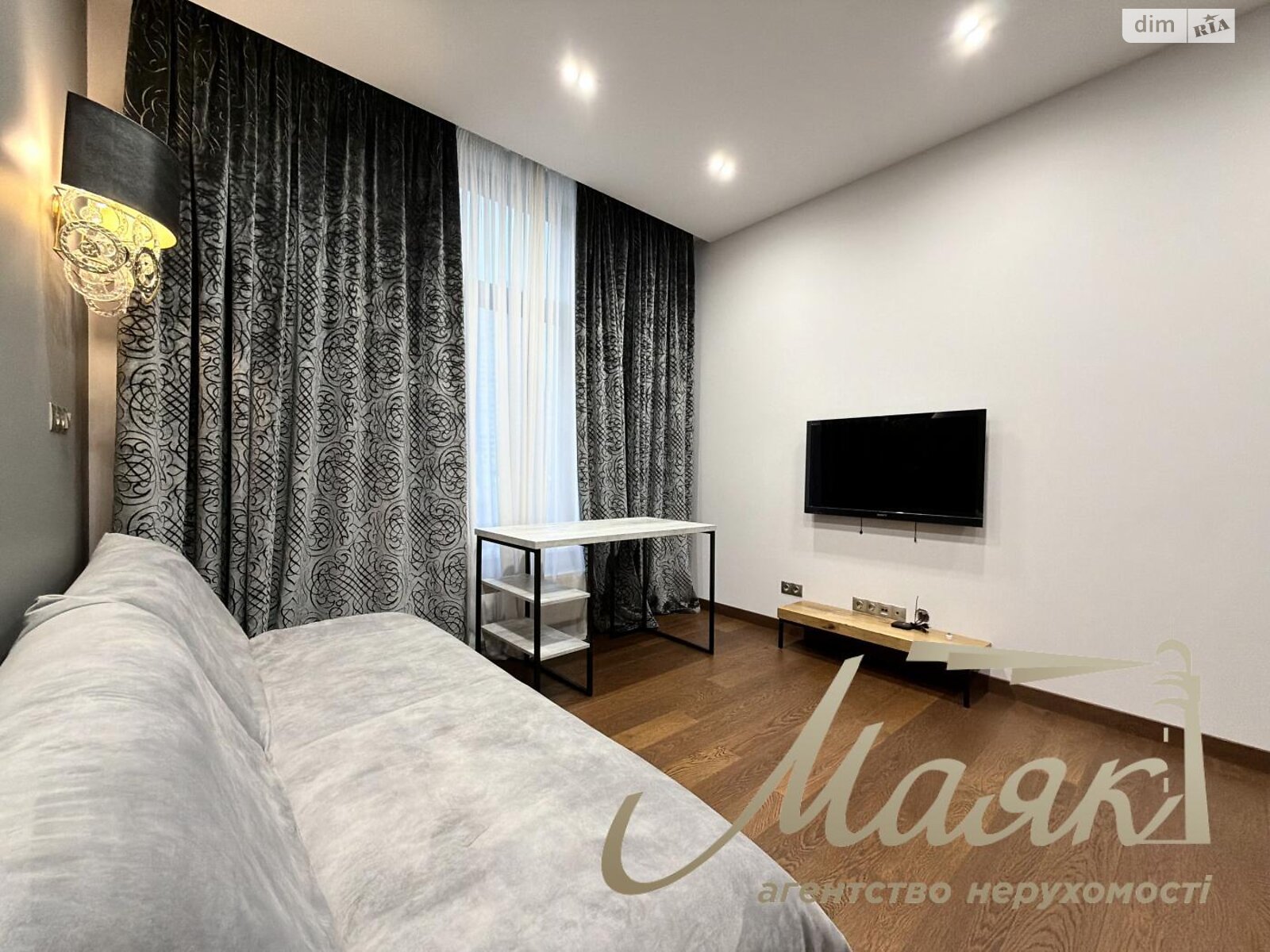 двухкомнатная квартира в Киеве, район Черная Гора, на ул. Андрея Верхогляда 11В, кв. 12 в аренду на долгий срок помесячно фото 1 двухкомнатная квартира в Киеве, район Черная Гора, на ул. Андрея Верхогляда 11В, кв. 12 в аренду на долгий срок помесячно фото 1