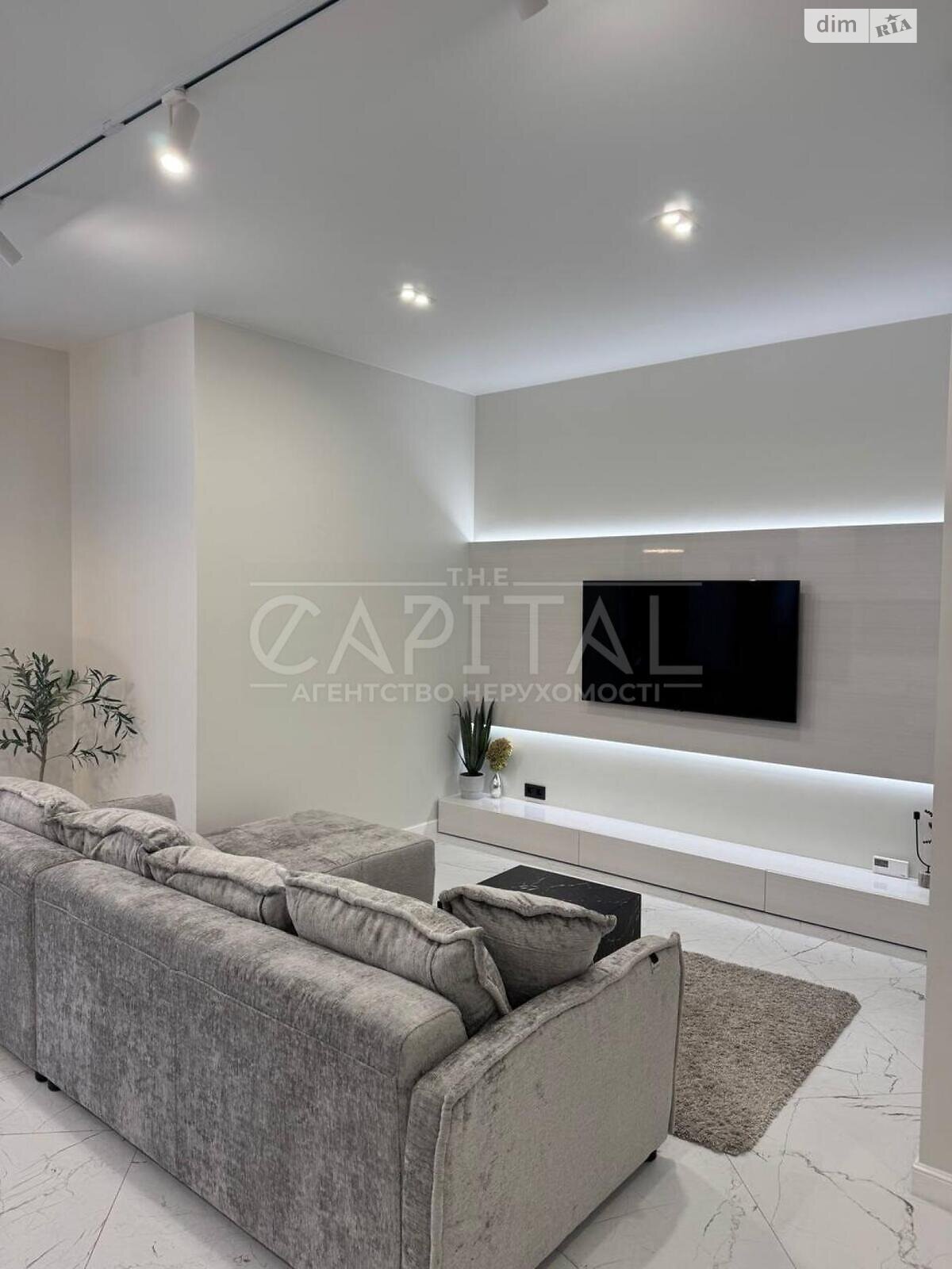 однокімнатна квартира в Києві, район Чорна Гора, на вул. Андрія Верхогляда 4Б в довготривалу оренду помісячно фото 1 однокімнатна квартира в Києві, район Чорна Гора, на вул. Андрія Верхогляда 4Б в довготривалу оренду помісячно фото 1