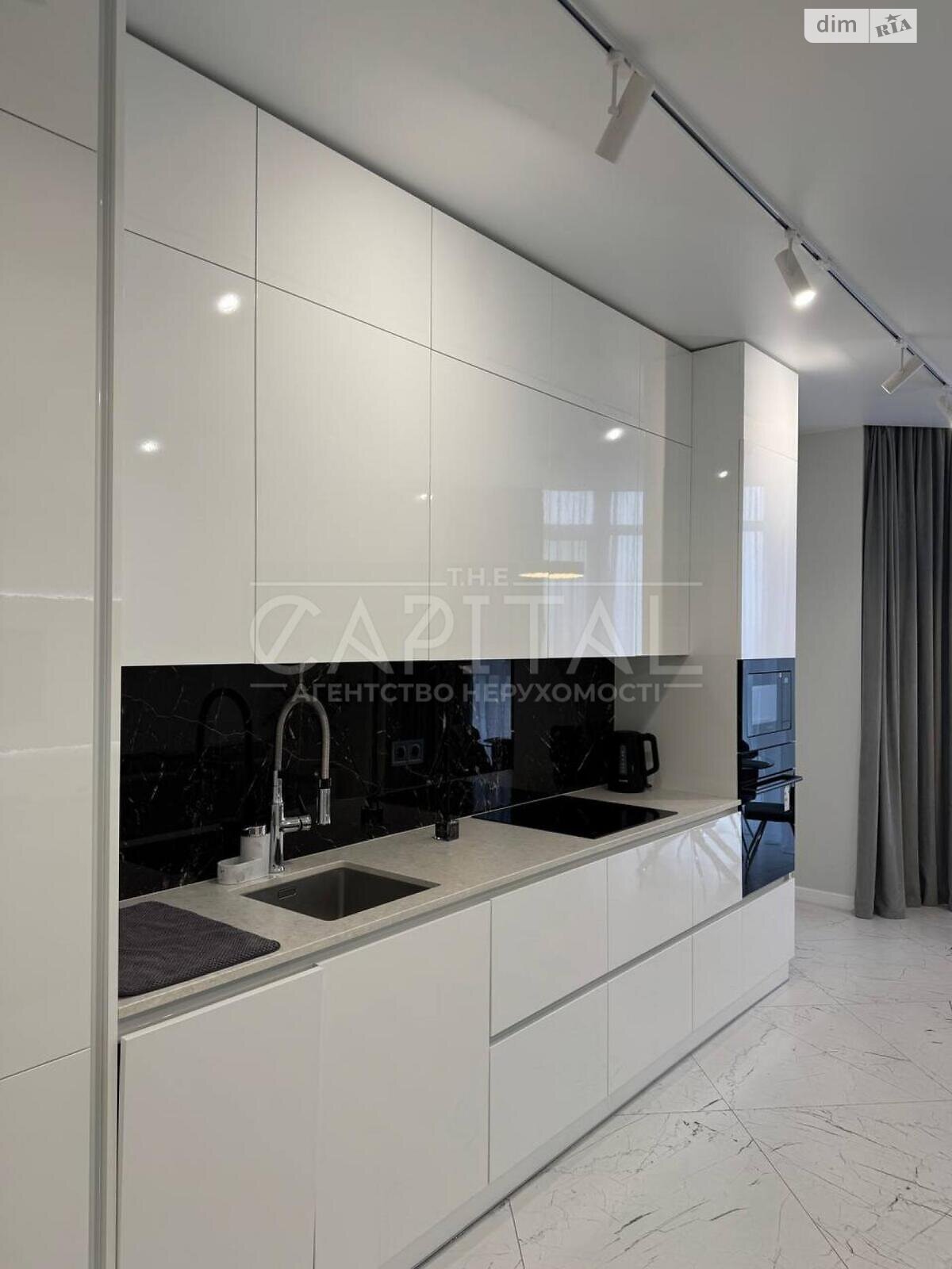 однокімнатна квартира в Києві, район Чорна Гора, на вул. Андрія Верхогляда 4Б в довготривалу оренду помісячно фото 1 однокімнатна квартира в Києві, район Чорна Гора, на вул. Андрія Верхогляда 4Б в довготривалу оренду помісячно фото 1