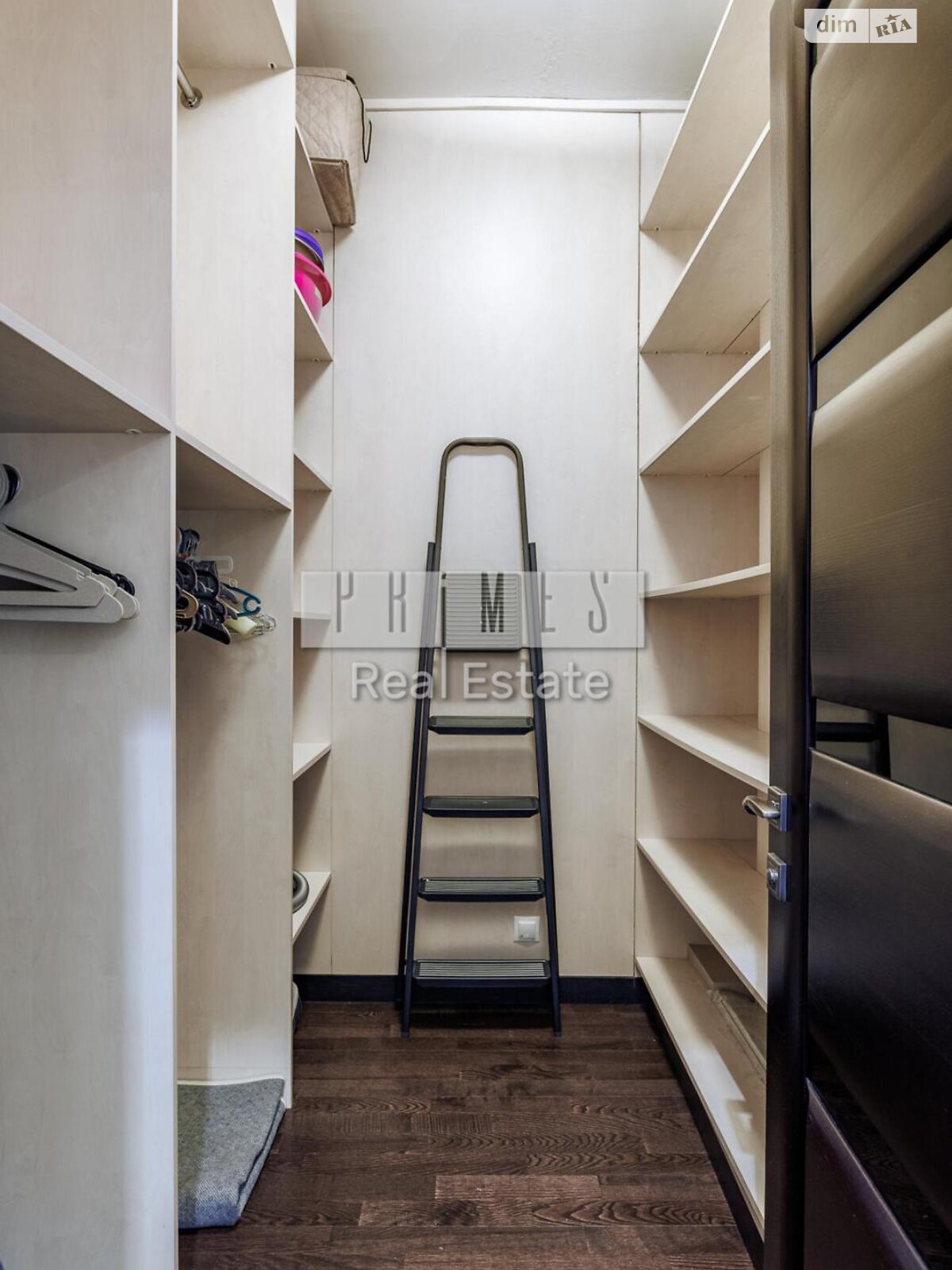 трехкомнатная квартира в Киеве, район Печерский, на ул. Андрея Верхогляда 20 в аренду на долгий срок помесячно фото 1