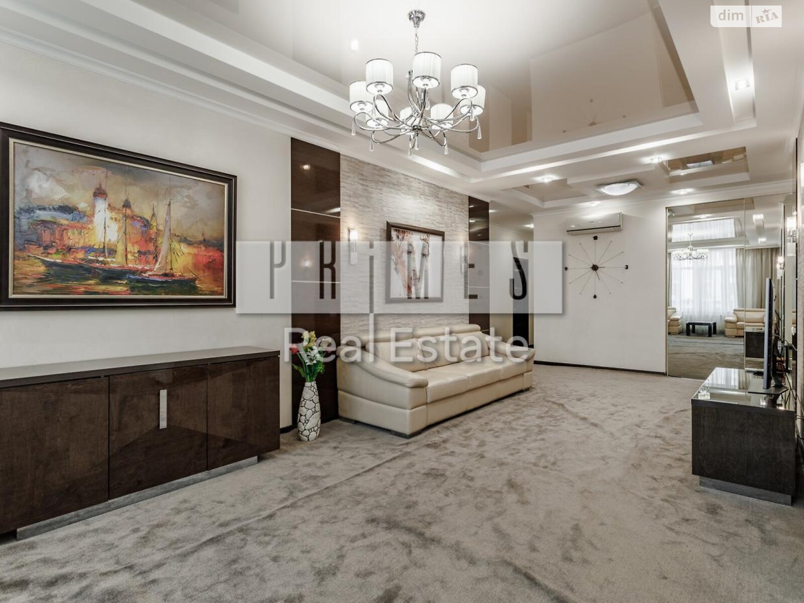 трехкомнатная квартира в Киеве, район Печерский, на ул. Андрея Верхогляда 20 в аренду на долгий срок помесячно фото 1