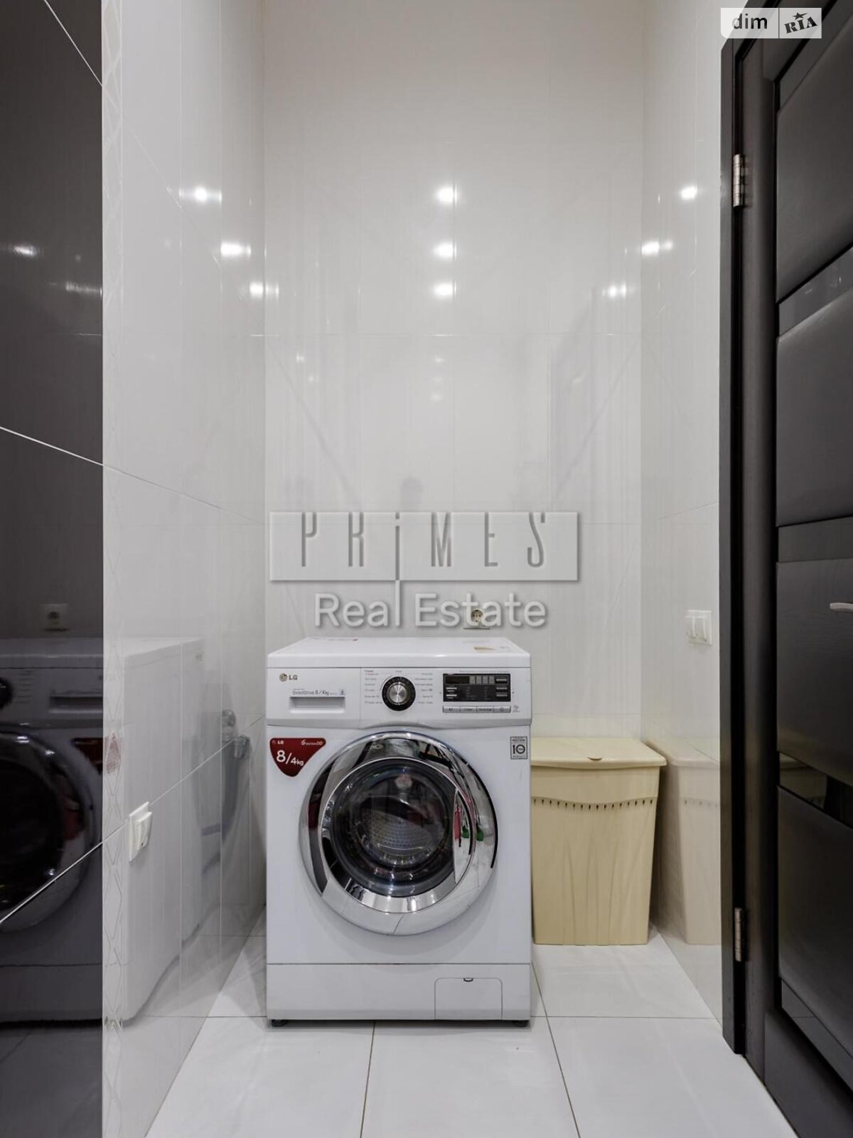 трехкомнатная квартира в Киеве, район Печерский, на ул. Андрея Верхогляда 20 в аренду на долгий срок помесячно фото 1