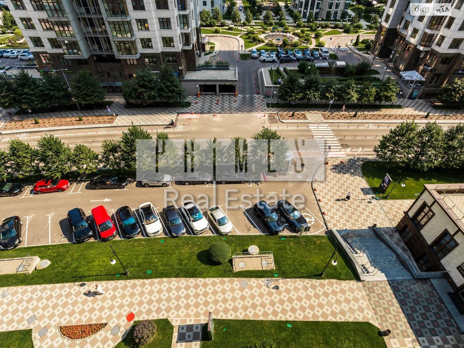 трехкомнатная квартира в Киеве, район Печерский, на ул. Андрея Верхогляда 20 в аренду на долгий срок помесячно фото 1