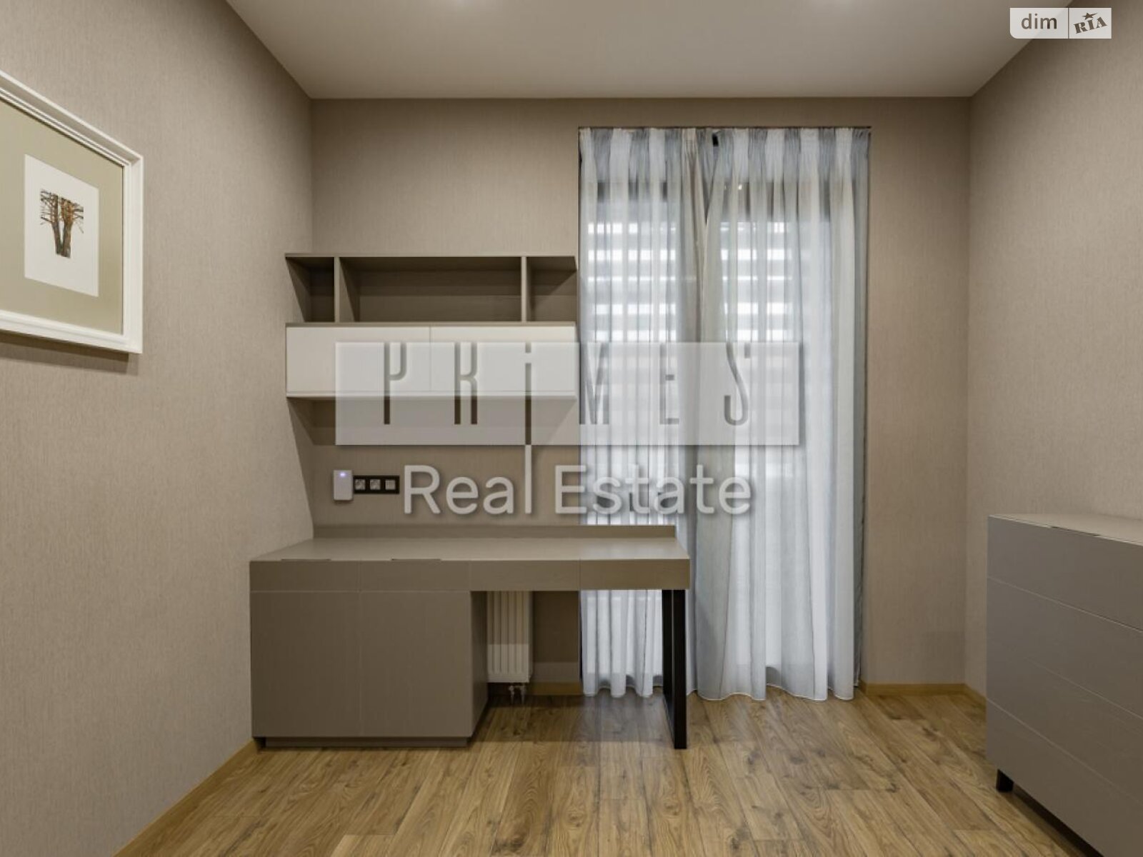 трехкомнатная квартира в Киеве, район Черная Гора, на ул. Андрея Верхогляда 11Б в аренду на долгий срок помесячно фото 1