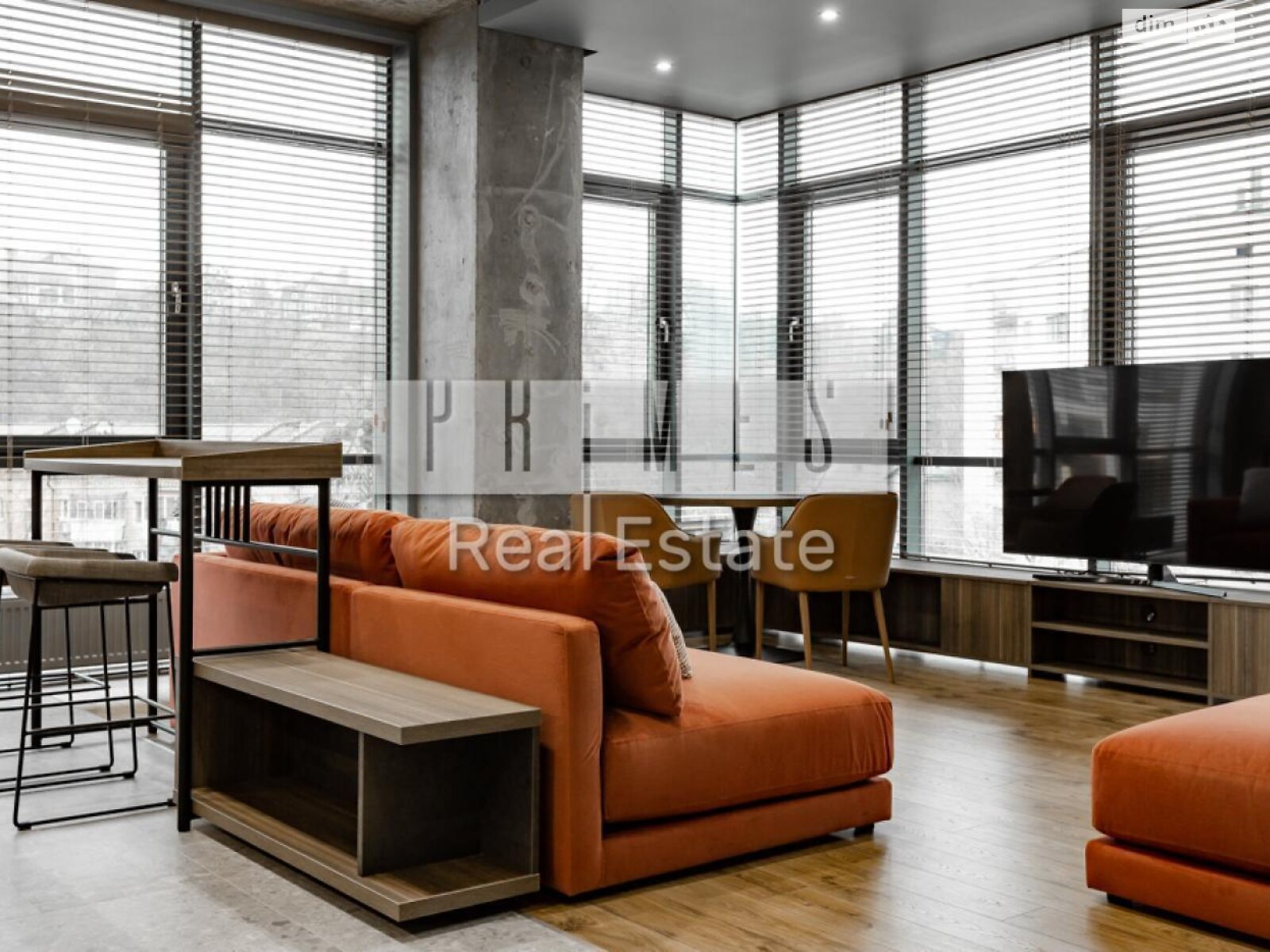 трехкомнатная квартира в Киеве, район Черная Гора, на ул. Андрея Верхогляда 11Б в аренду на долгий срок помесячно фото 1