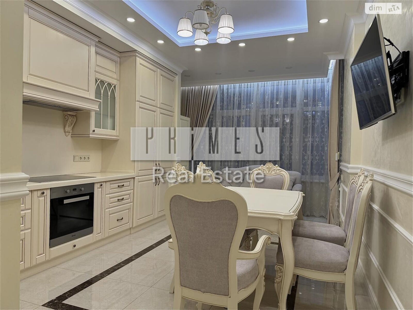 трехкомнатная квартира в Киеве, район Черная Гора, на ул. Андрея Верхогляда 9 в аренду на долгий срок помесячно фото 1