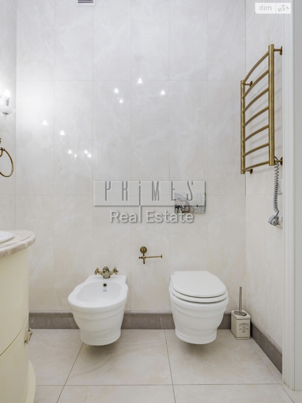 трехкомнатная квартира в Киеве, район Черная Гора, на ул. Андрея Верхогляда 20, кв. 222 в аренду на долгий срок помесячно фото 1