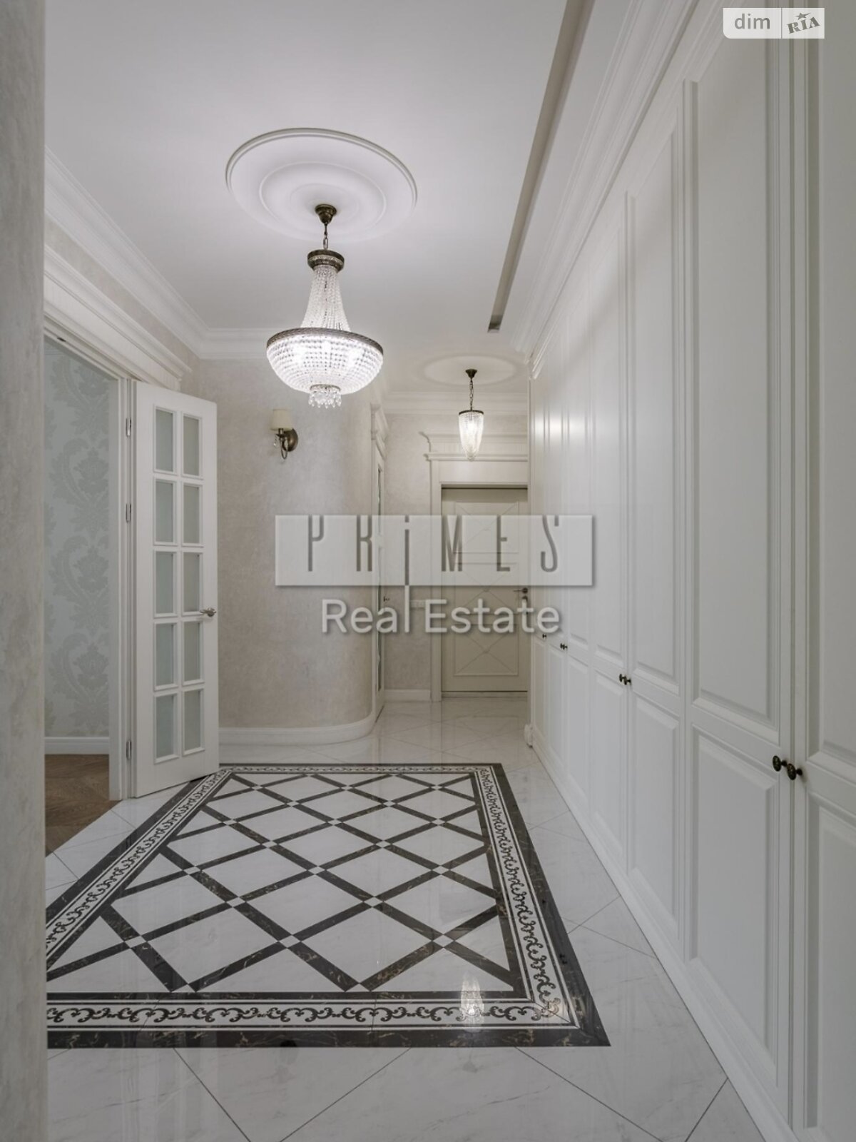 трехкомнатная квартира в Киеве, район Черная Гора, на ул. Андрея Верхогляда 20, кв. 222 в аренду на долгий срок помесячно фото 1