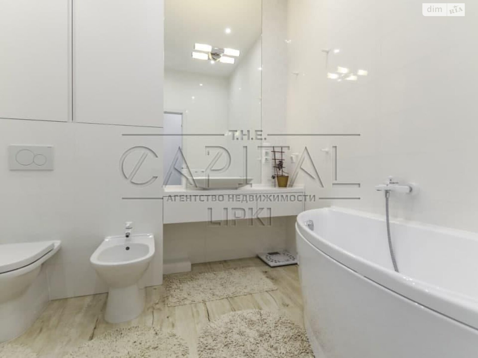 четырехкомнатная квартира в Киеве, район Черная Гора, на ул. Андрея Верхогляда 15 в аренду на долгий срок помесячно фото 1