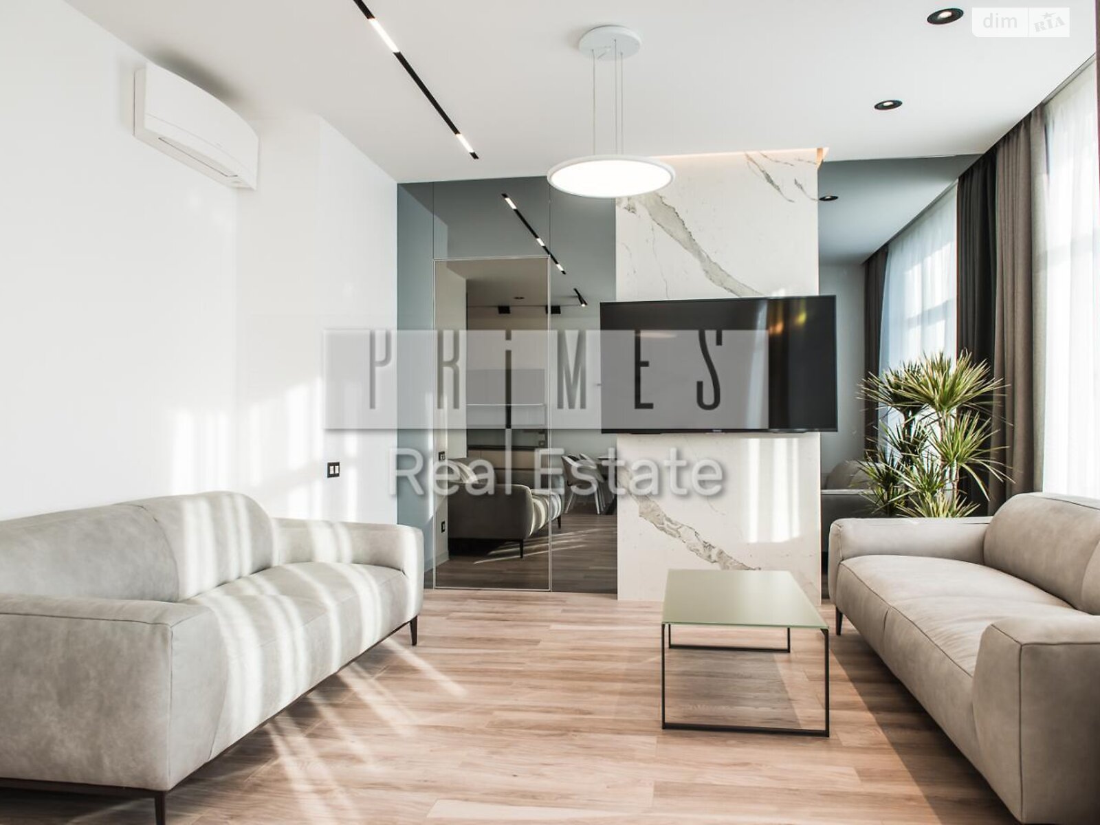 четырехкомнатная квартира в Киеве, район Черная Гора, на ул. Андрея Верхогляда 15 в аренду на долгий срок помесячно фото 1