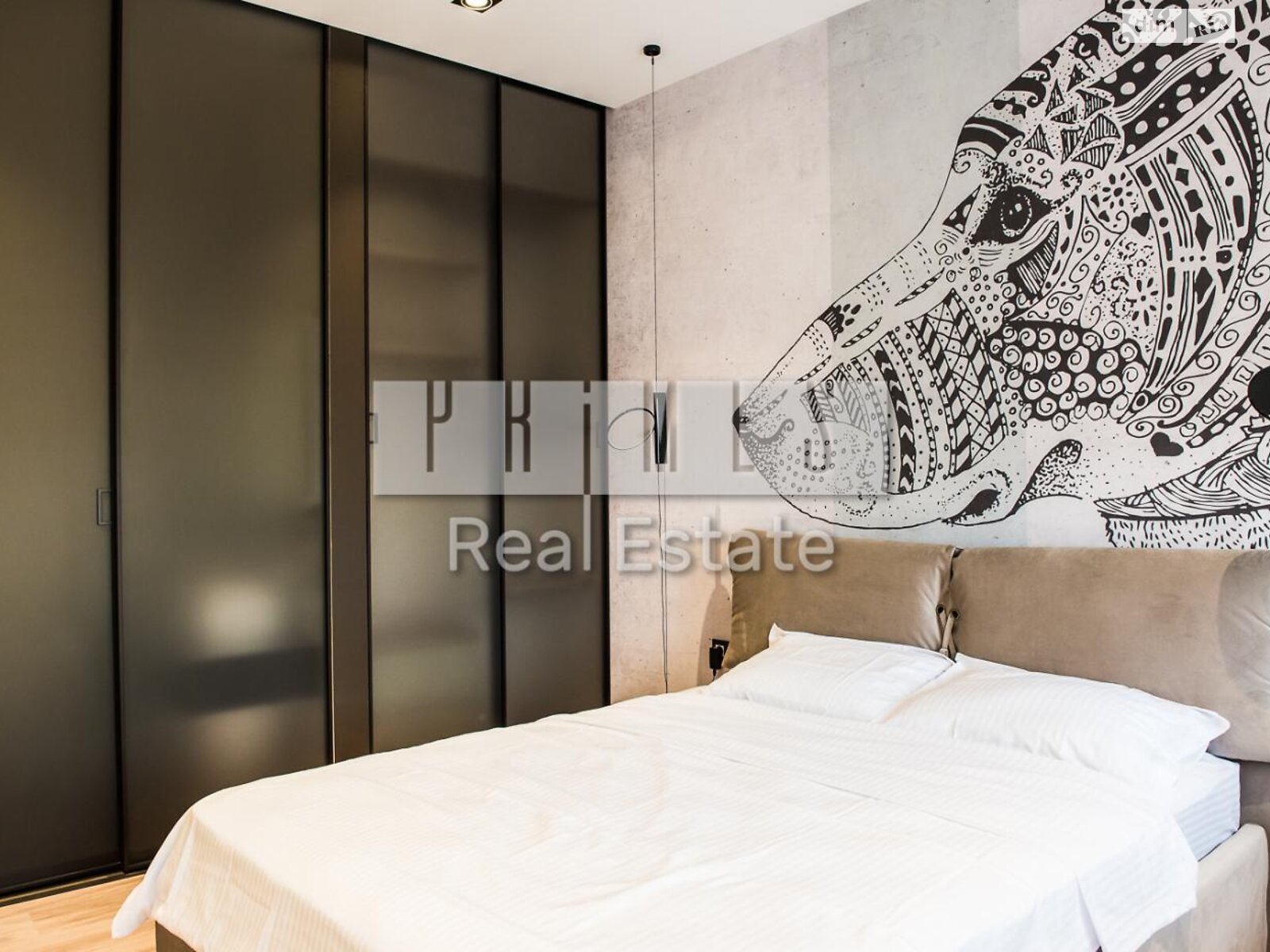 четырехкомнатная квартира в Киеве, район Черная Гора, на ул. Андрея Верхогляда 15 в аренду на долгий срок помесячно фото 1