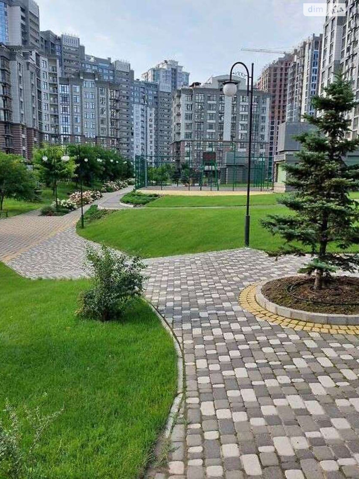 двокімнатна квартира в Києві, район Чорна Гора, на вул. Кахи Бендукідзе 2 в довготривалу оренду помісячно фото 1 двокімнатна квартира в Києві, район Чорна Гора, на вул. Кахи Бендукідзе 2 в довготривалу оренду помісячно фото 1