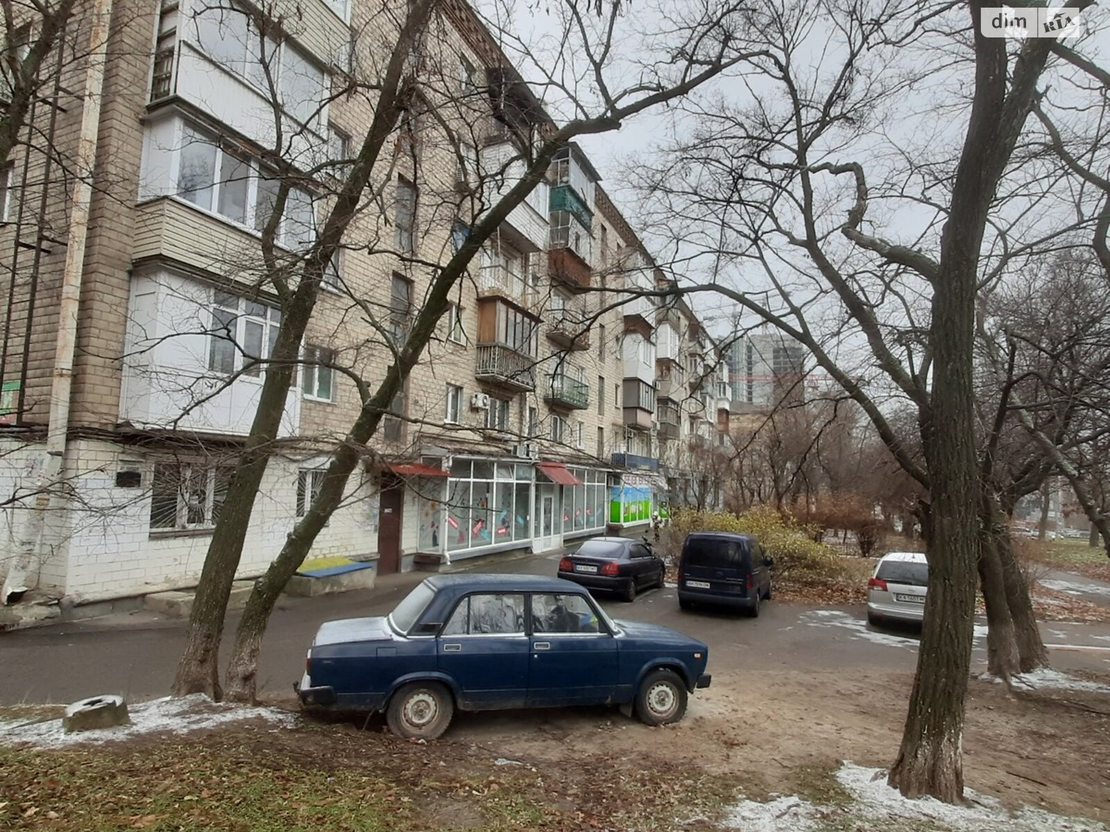 однокомнатная квартира в Киеве, район Черная Гора, на бул. Николая Михновского 6 в аренду на долгий срок помесячно фото 1