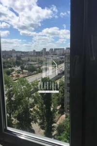 однокімнатна квартира в Києві, район Чорна Гора, на бул. Миколи Міхновського 6Б в довготривалу оренду помісячно фото 2
