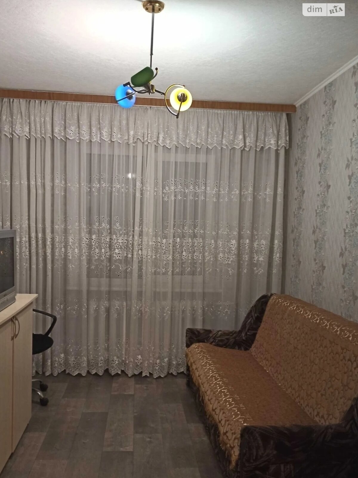 трехкомнатная квартира в Киеве, на просп. Червоной Калины 34 в аренду на долгий срок помесячно фото 1 трехкомнатная квартира в Киеве, на просп. Червоной Калины 34 в аренду на долгий срок помесячно фото 1