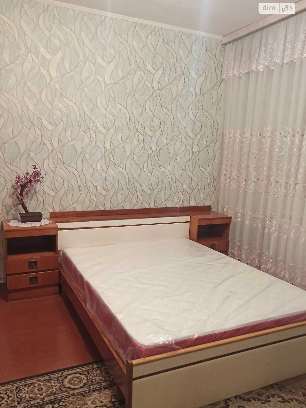 трехкомнатная квартира в Киеве, на просп. Червоной Калины 34 в аренду на долгий срок помесячно фото 1 трехкомнатная квартира в Киеве, на просп. Червоной Калины 34 в аренду на долгий срок помесячно фото 1