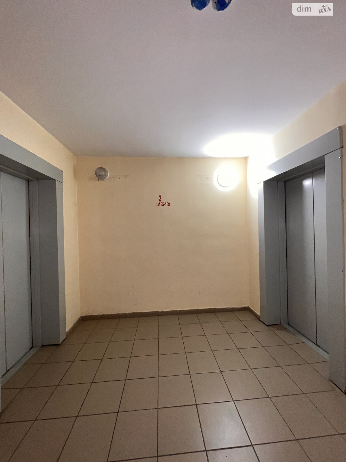 двокімнатна квартира в Києві, район Чоколівка, на вул. Смілянська 15 в довготривалу оренду помісячно фото 1 двокімнатна квартира в Києві, район Чоколівка, на вул. Смілянська 15 в довготривалу оренду помісячно фото 1