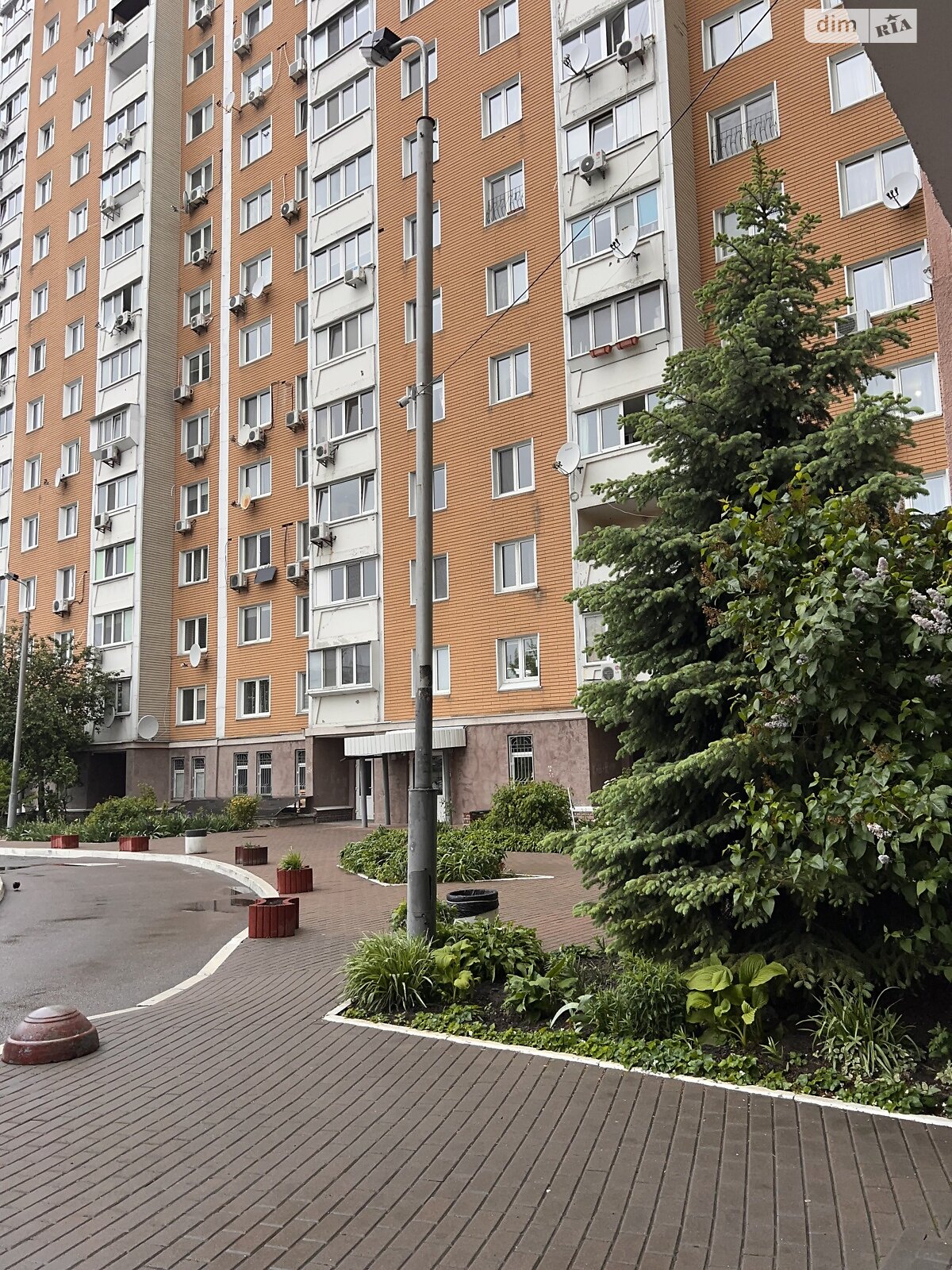 двокімнатна квартира в Києві, район Чоколівка, на вул. Смілянська 15 в довготривалу оренду помісячно фото 1 двокімнатна квартира в Києві, район Чоколівка, на вул. Смілянська 15 в довготривалу оренду помісячно фото 1