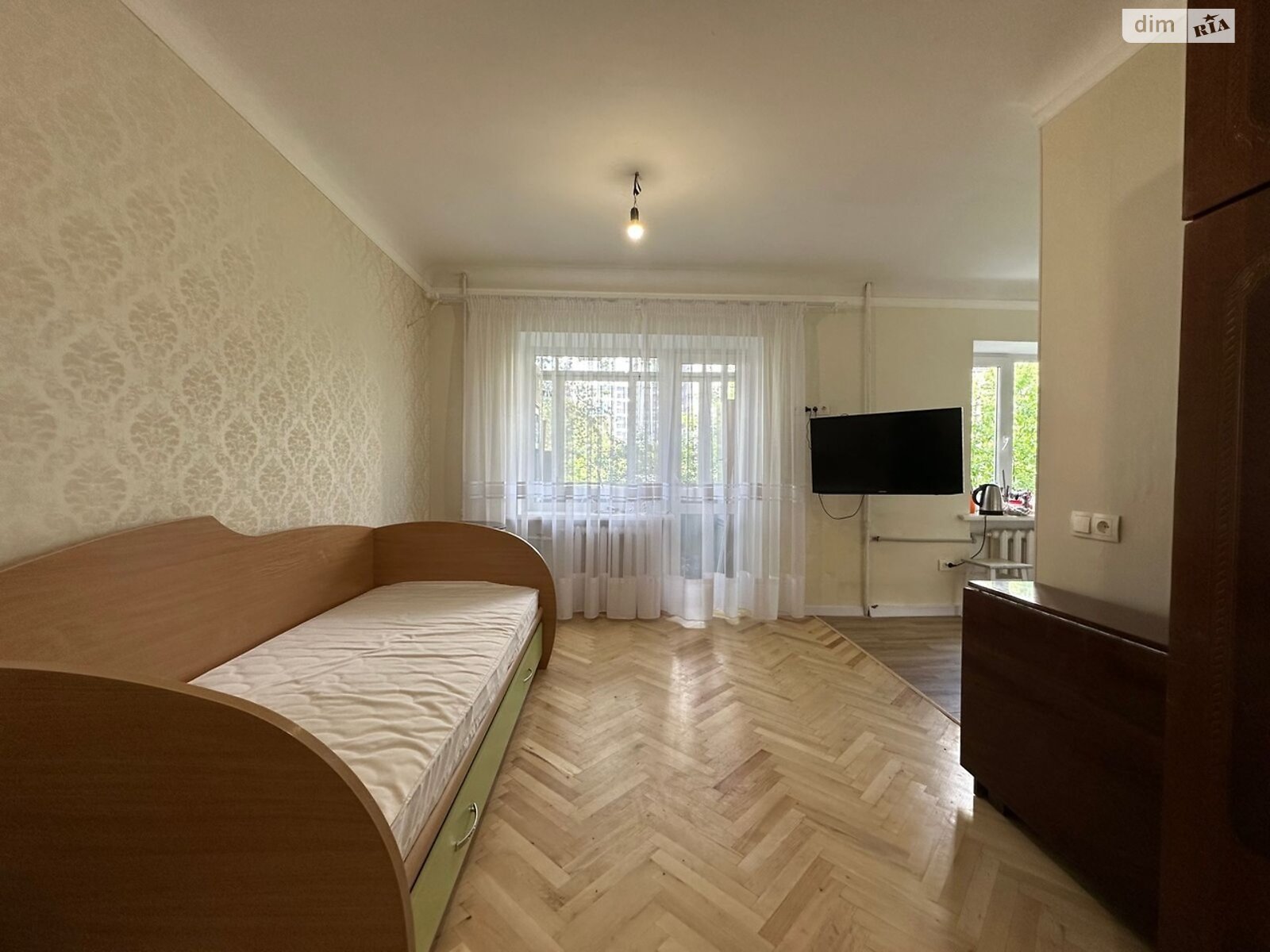 однокімнатна квартира в Києві, район Чоколівка, на вул. Смілянська 1 в довготривалу оренду помісячно фото 1 однокімнатна квартира в Києві, район Чоколівка, на вул. Смілянська 1 в довготривалу оренду помісячно фото 1