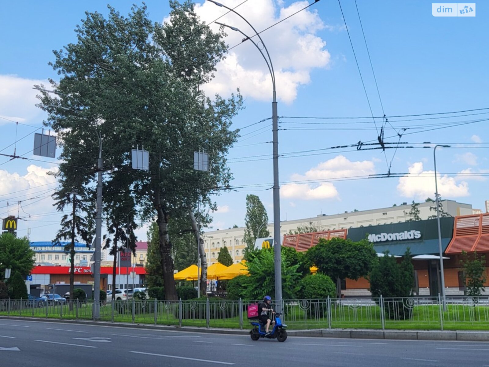 однокімнатна квартира в Києві, район Чоколівка, на просп. Повітряних Сил 56Б в довготривалу оренду помісячно фото 1 однокімнатна квартира в Києві, район Чоколівка, на просп. Повітряних Сил 56Б в довготривалу оренду помісячно фото 1
