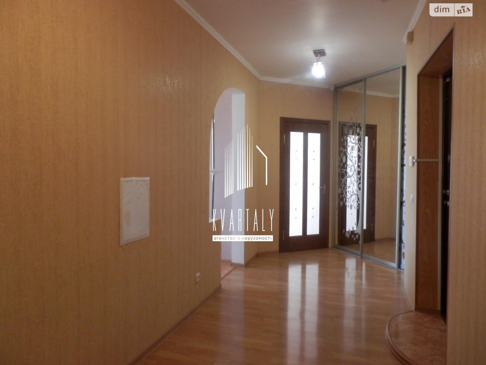 двухкомнатная квартира в Киеве, район Дарницкий, на ул. Александра Мишуги 12 в аренду на долгий срок помесячно фото 1