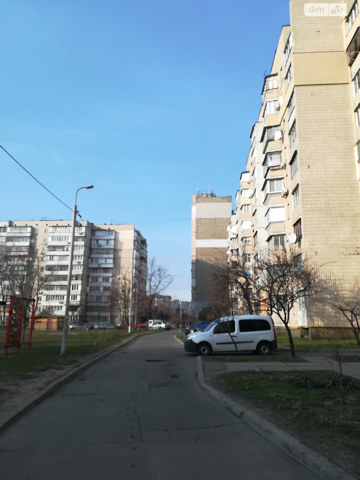 однокімнатна квартира в Києві, район Дарницький, на вул. Архітектора Вербицького 8 в довготривалу оренду помісячно фото 1 однокімнатна квартира в Києві, район Дарницький, на вул. Архітектора Вербицького 8 в довготривалу оренду помісячно фото 1