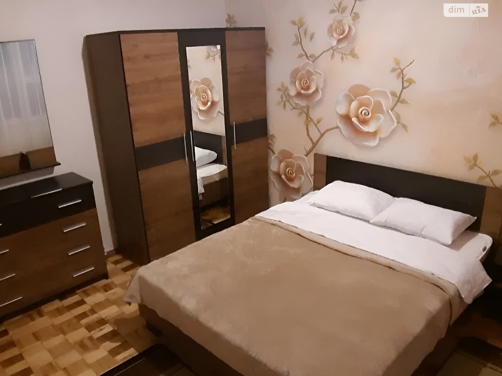 двокімнатна квартира в Києві, район Дарницький, на вул. Вірменська 9 в довготривалу оренду помісячно фото 1 двокімнатна квартира в Києві, район Дарницький, на вул. Вірменська 9 в довготривалу оренду помісячно фото 1