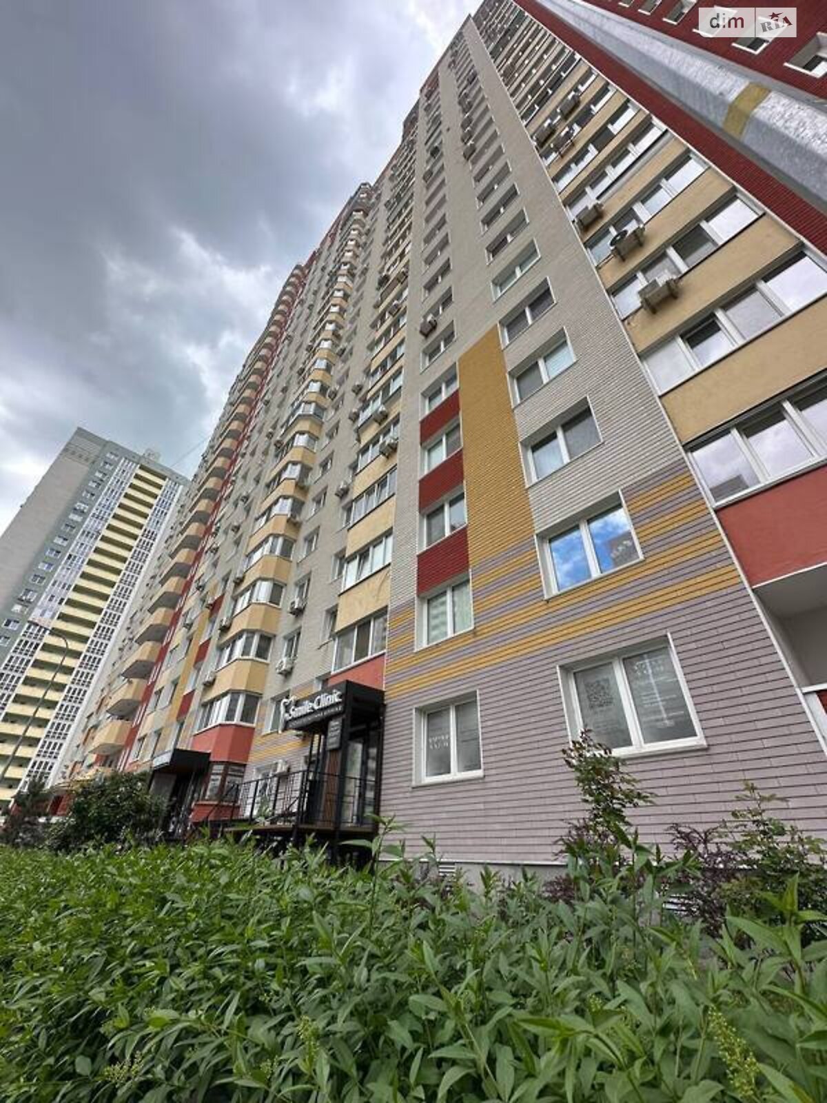 двухкомнатная квартира в Киеве, район Дарницкий, на ул. Бориса Гмыри 14Б в аренду на долгий срок помесячно фото 1 двухкомнатная квартира в Киеве, район Дарницкий, на ул. Бориса Гмыри 14Б в аренду на долгий срок помесячно фото 1