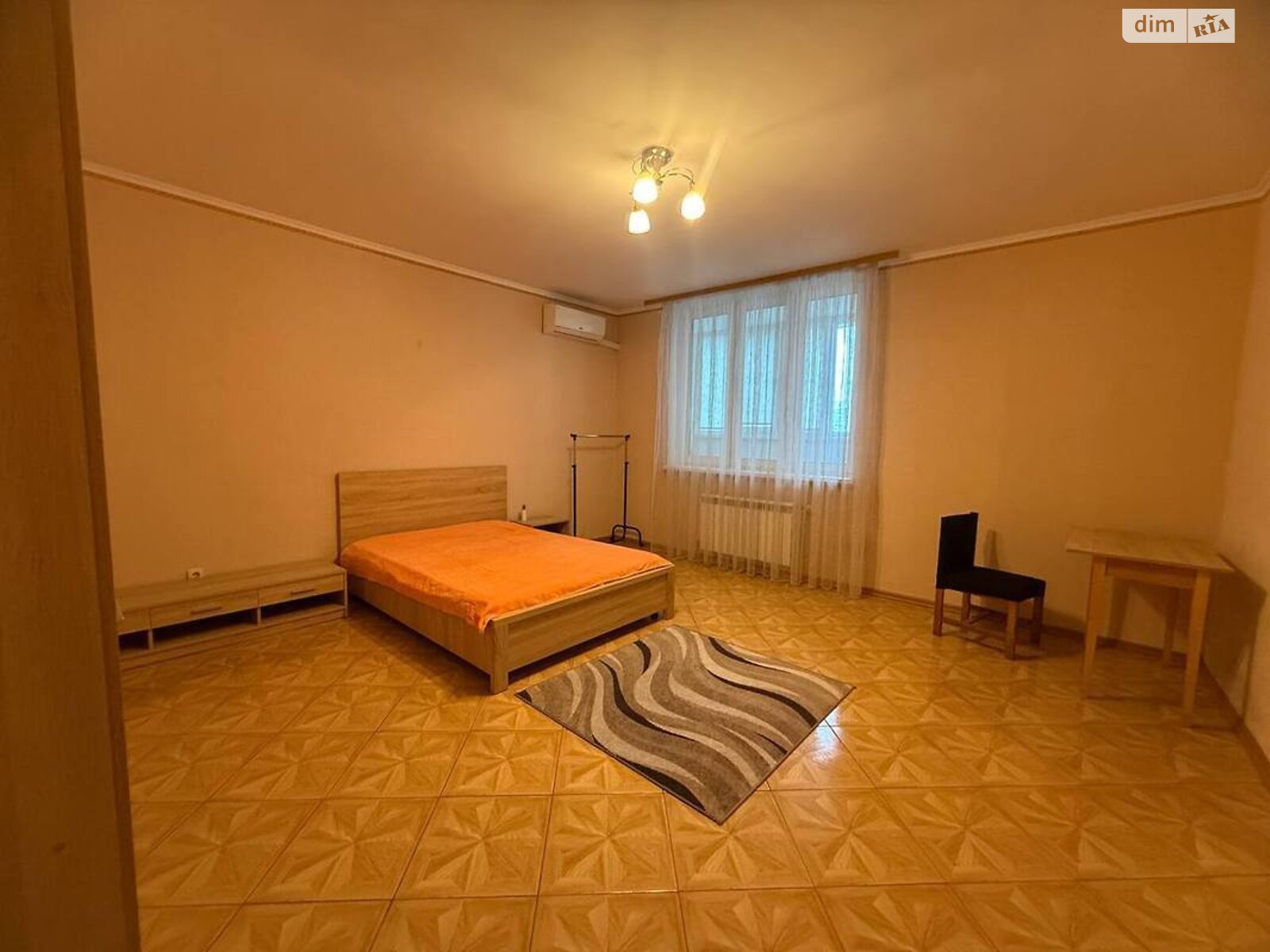 однокомнатная квартира в Киеве, район Дарницкий, на ул. Бориса Гмыри 4 в аренду на долгий срок помесячно фото 1 однокомнатная квартира в Киеве, район Дарницкий, на ул. Бориса Гмыри 4 в аренду на долгий срок помесячно фото 1