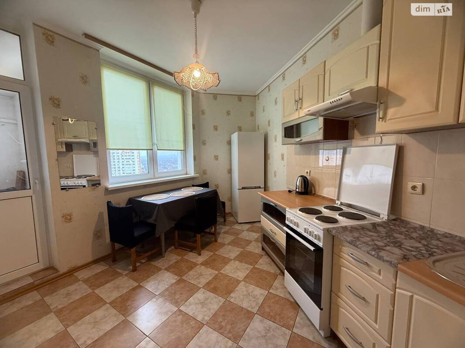 однокомнатная квартира в Киеве, район Дарницкий, на ул. Бориса Гмыри 4 в аренду на долгий срок помесячно фото 1 однокомнатная квартира в Киеве, район Дарницкий, на ул. Бориса Гмыри 4 в аренду на долгий срок помесячно фото 1