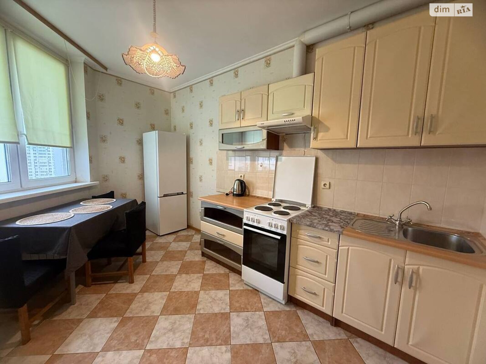 однокомнатная квартира в Киеве, район Дарницкий, на ул. Бориса Гмыри 4 в аренду на долгий срок помесячно фото 1 однокомнатная квартира в Киеве, район Дарницкий, на ул. Бориса Гмыри 4 в аренду на долгий срок помесячно фото 1