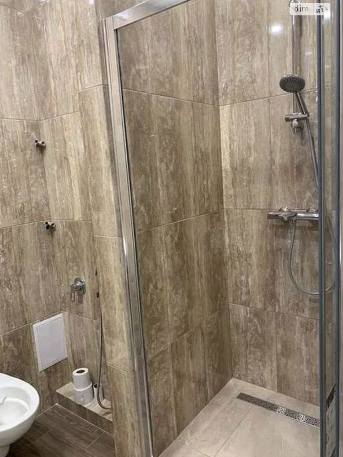 двокімнатна квартира в Києві, на бул. Дарницький 8А в довготривалу оренду помісячно фото 1 двокімнатна квартира в Києві, на бул. Дарницький 8А в довготривалу оренду помісячно фото 1