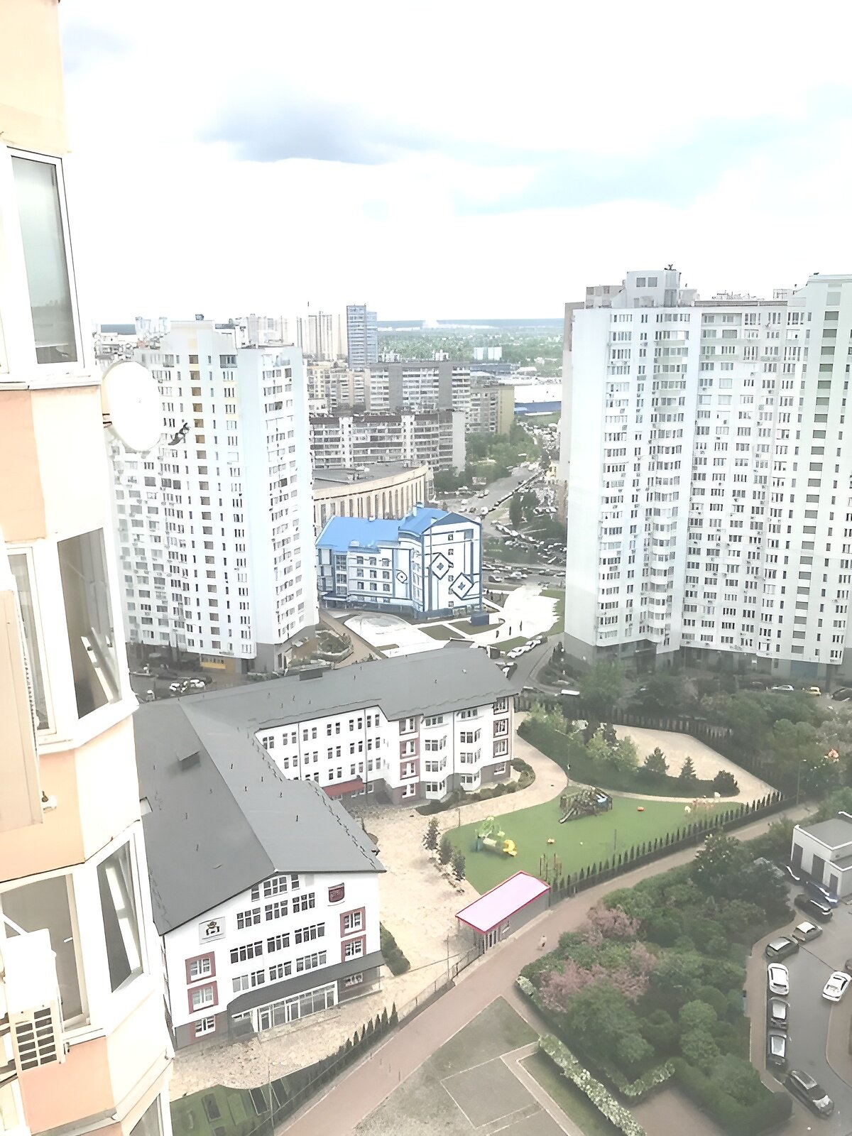 однокімнатна квартира в Києві, район Дарницький, на вул. Чавдар Єлизавети 9 в довготривалу оренду помісячно фото 1 однокімнатна квартира в Києві, район Дарницький, на вул. Чавдар Єлизавети 9 в довготривалу оренду помісячно фото 1