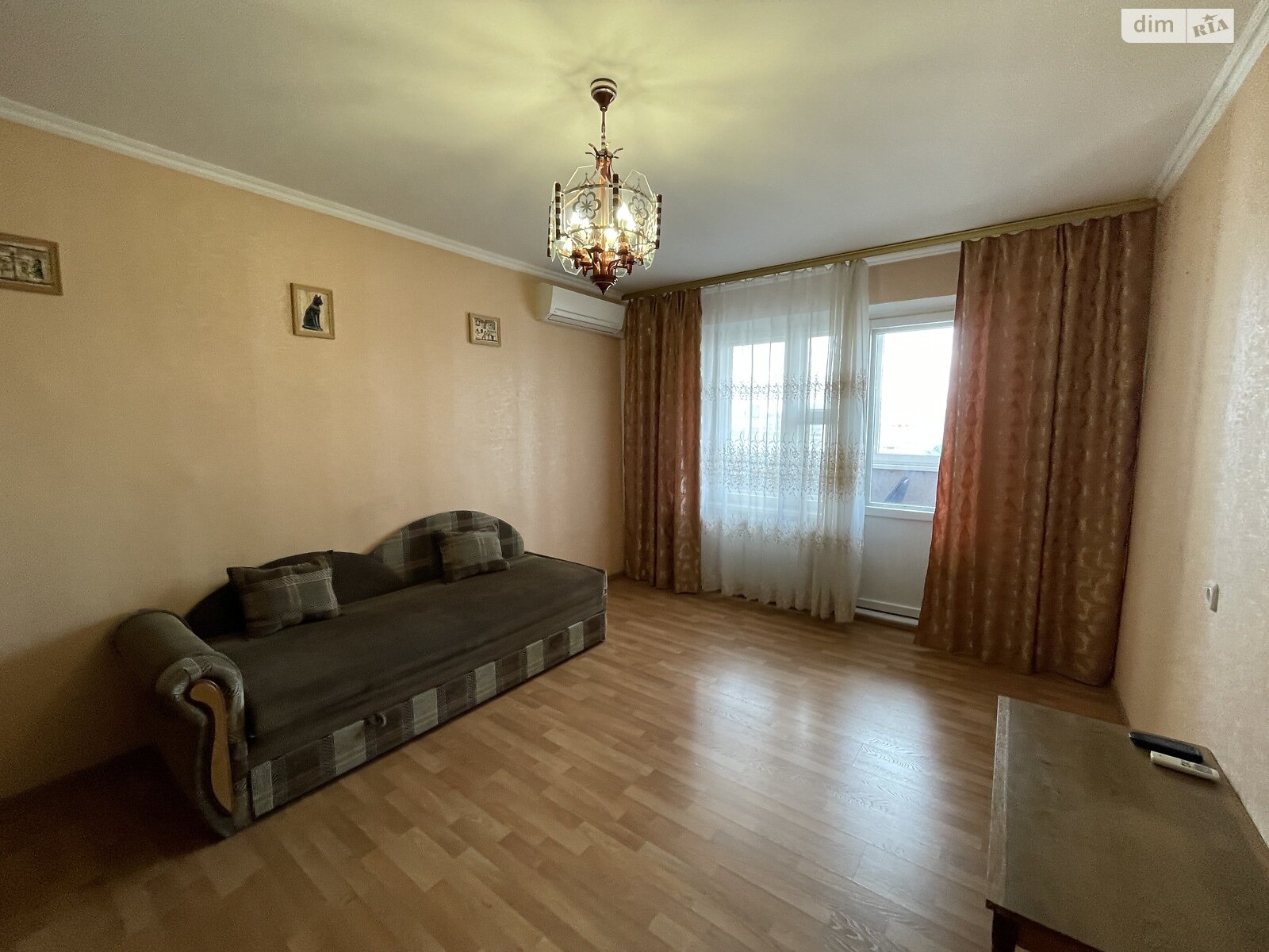 однокімнатна квартира з меблями в Києві, район Дарницький, на вул. Драгоманова 40 в довготривалу оренду помісячно фото 1 однокімнатна квартира з меблями в Києві, район Дарницький, на вул. Драгоманова 40 в довготривалу оренду помісячно фото 1
