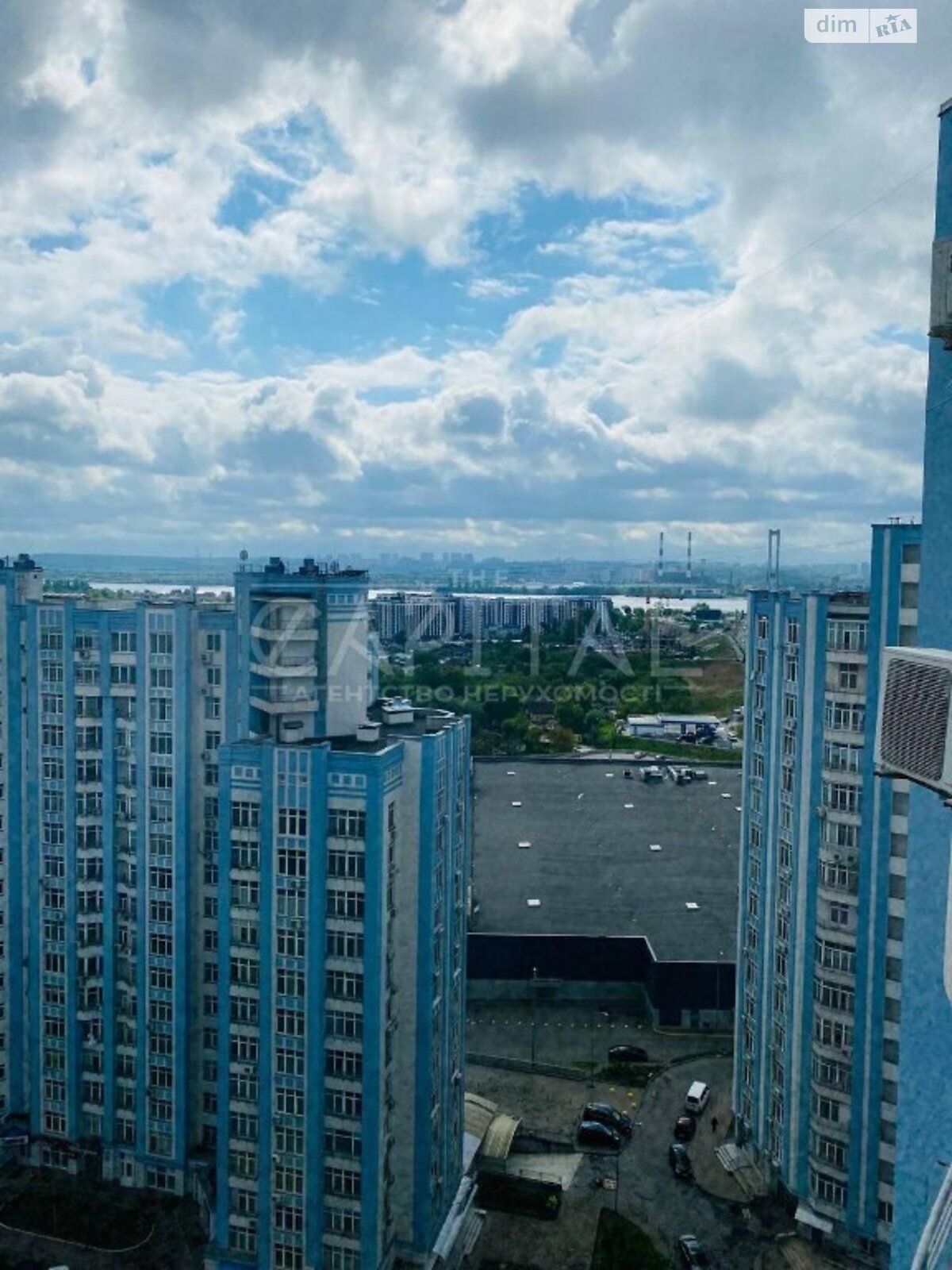 трехкомнатная квартира с мебелью в Киеве, район Дарницкий, на наб. Днепровская 26И в аренду на долгий срок помесячно фото 1