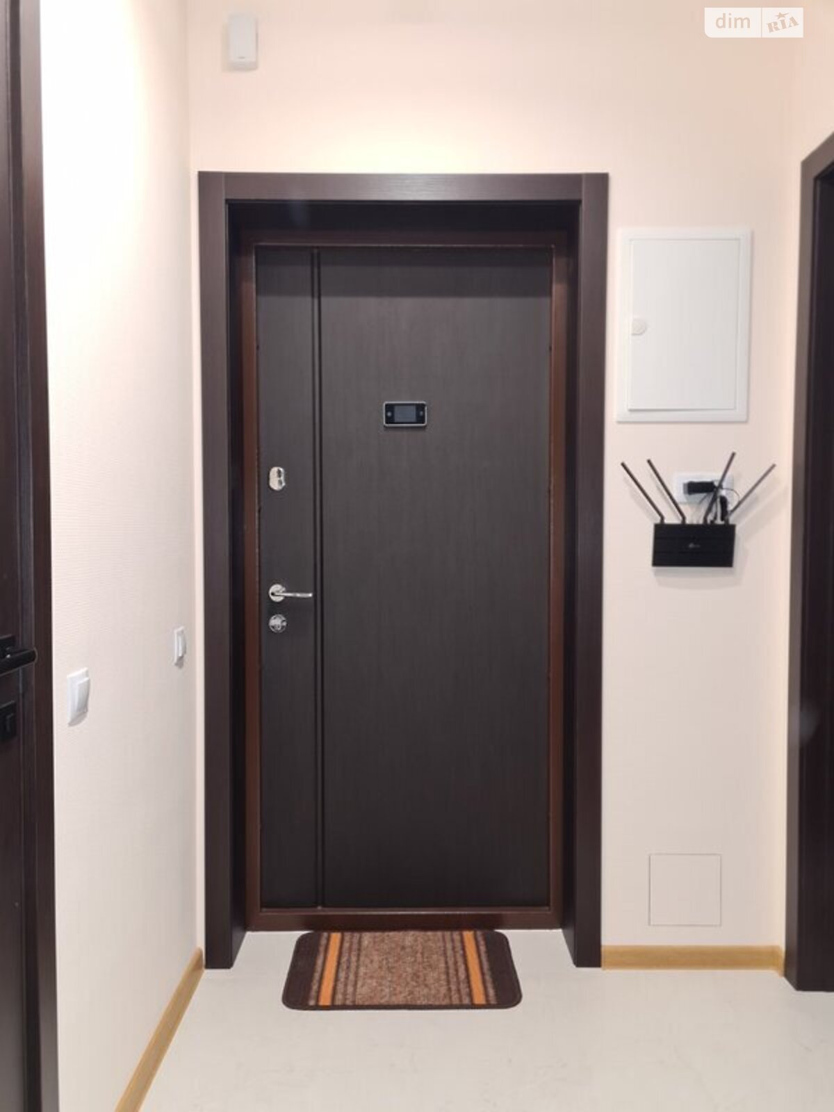 однокімнатна квартира в Києві, район Дарницький, на наб. Дніпровська 20А в довготривалу оренду помісячно фото 1 однокімнатна квартира в Києві, район Дарницький, на наб. Дніпровська 20А в довготривалу оренду помісячно фото 1