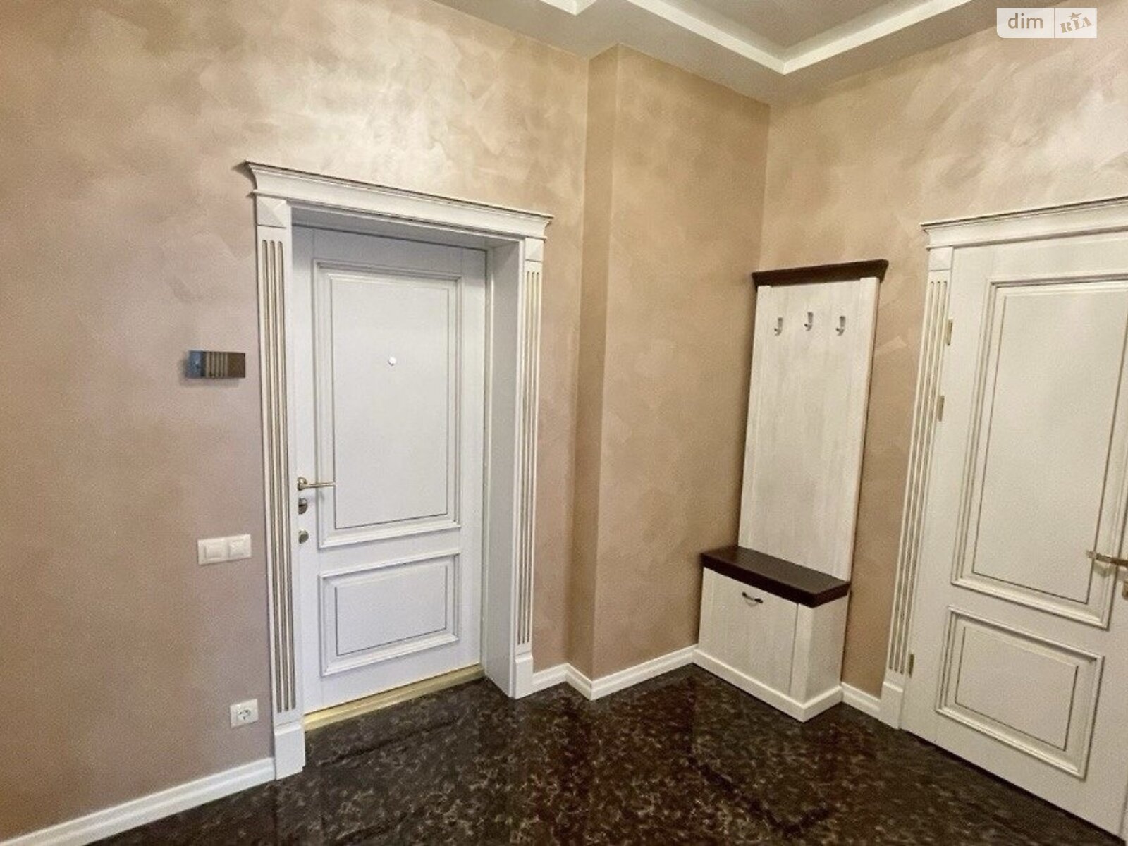 двокімнатна квартира в Києві, район Дарницький, на наб. Дніпровська 14Б в довготривалу оренду помісячно фото 1 двокімнатна квартира в Києві, район Дарницький, на наб. Дніпровська 14Б в довготривалу оренду помісячно фото 1