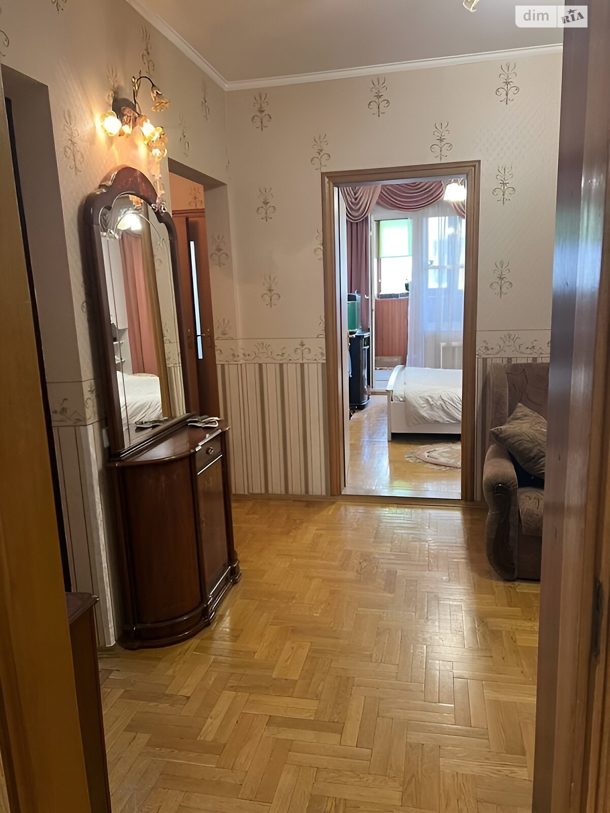 двокімнатна квартира в Києві, район Дарницький, на вул. Драгоманова 14А в довготривалу оренду помісячно фото 1 двокімнатна квартира в Києві, район Дарницький, на вул. Драгоманова 14А в довготривалу оренду помісячно фото 1