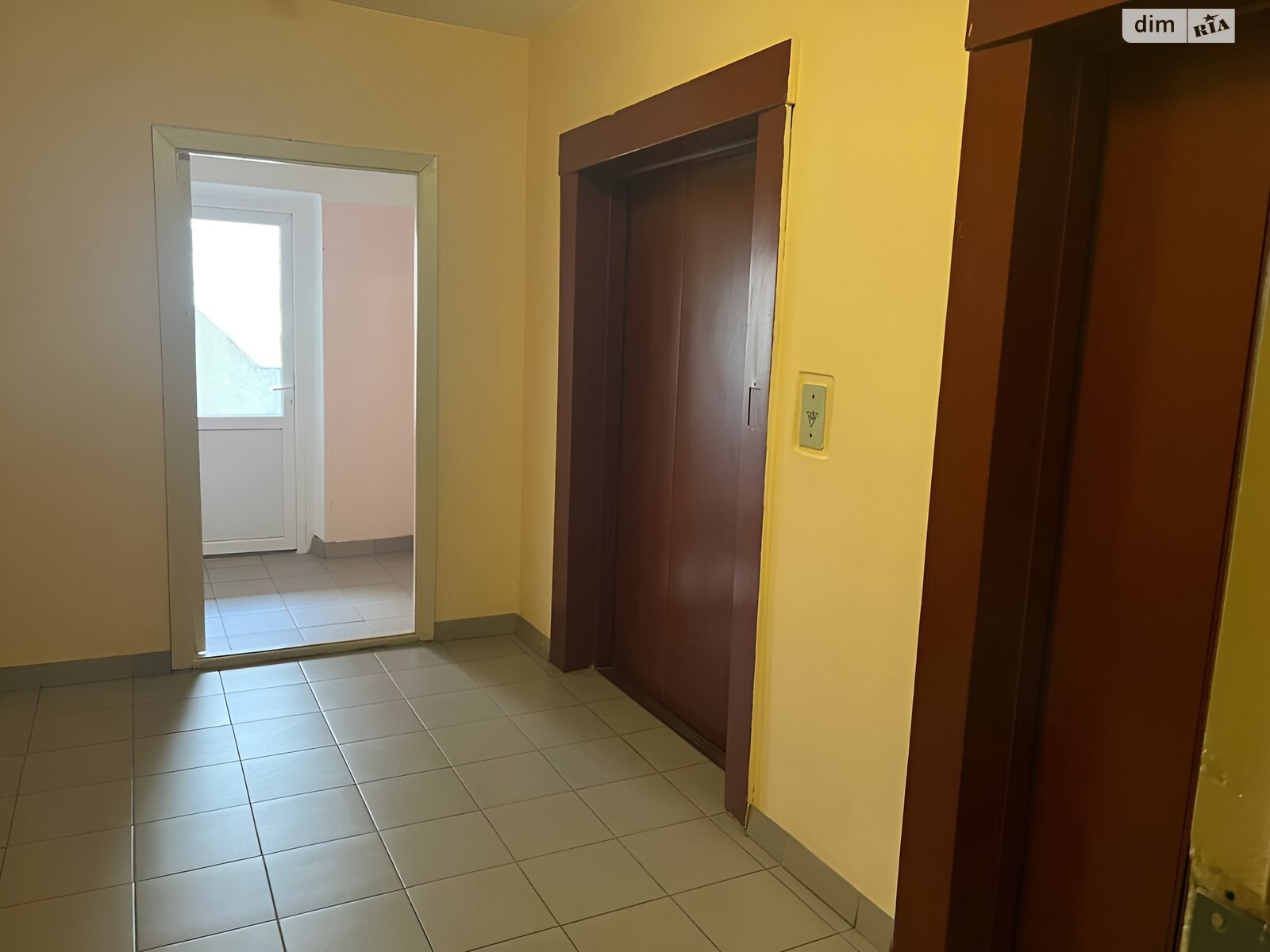 двокімнатна квартира в Києві, район Дарницький, на вул. Драгоманова 14А в довготривалу оренду помісячно фото 1 двокімнатна квартира в Києві, район Дарницький, на вул. Драгоманова 14А в довготривалу оренду помісячно фото 1