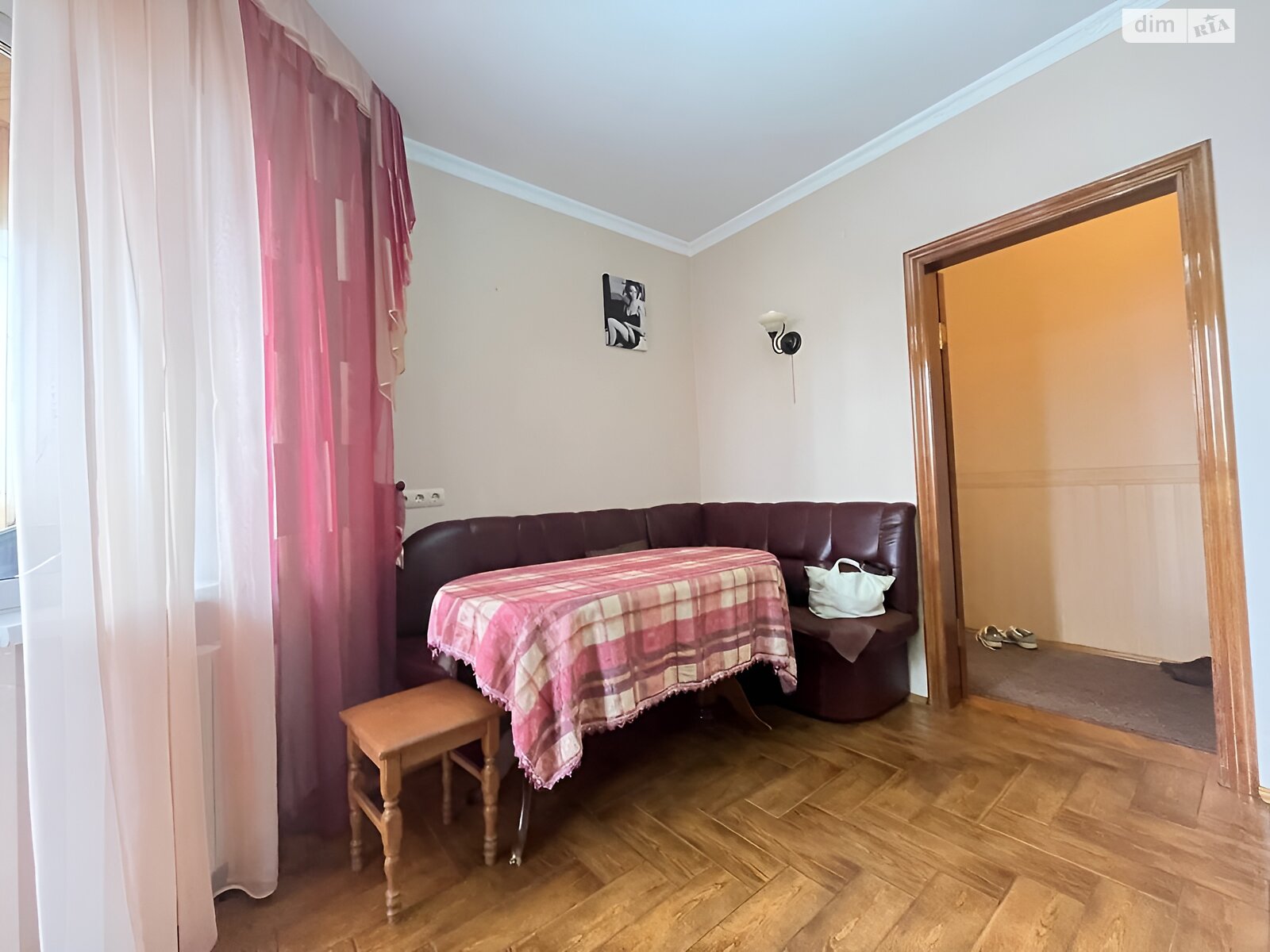 двухкомнатная квартира в Киеве, район Дарницкий, на ул. Драгоманова 31Б в аренду на долгий срок помесячно фото 1 двухкомнатная квартира в Киеве, район Дарницкий, на ул. Драгоманова 31Б в аренду на долгий срок помесячно фото 1