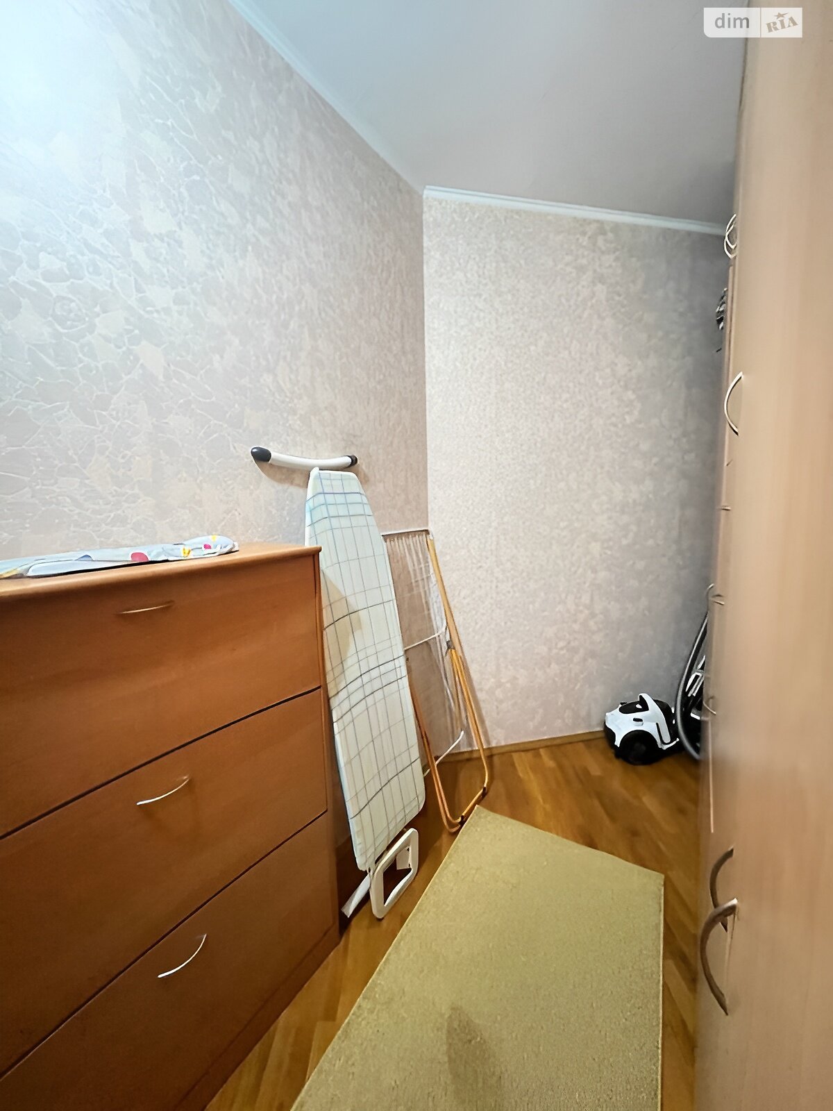 двухкомнатная квартира в Киеве, район Дарницкий, на ул. Драгоманова 31Б в аренду на долгий срок помесячно фото 1 двухкомнатная квартира в Киеве, район Дарницкий, на ул. Драгоманова 31Б в аренду на долгий срок помесячно фото 1