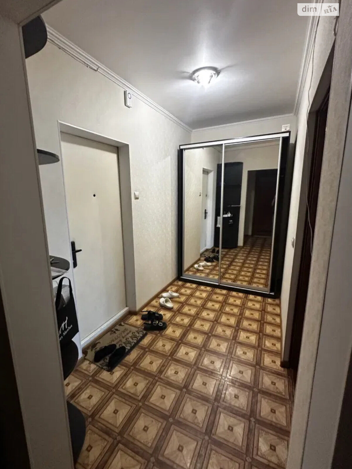 однокомнатная квартира в Киеве, район Дарницкий, на ул. Драгоманова 12А в аренду на долгий срок помесячно фото 1 однокомнатная квартира в Киеве, район Дарницкий, на ул. Драгоманова 12А в аренду на долгий срок помесячно фото 1